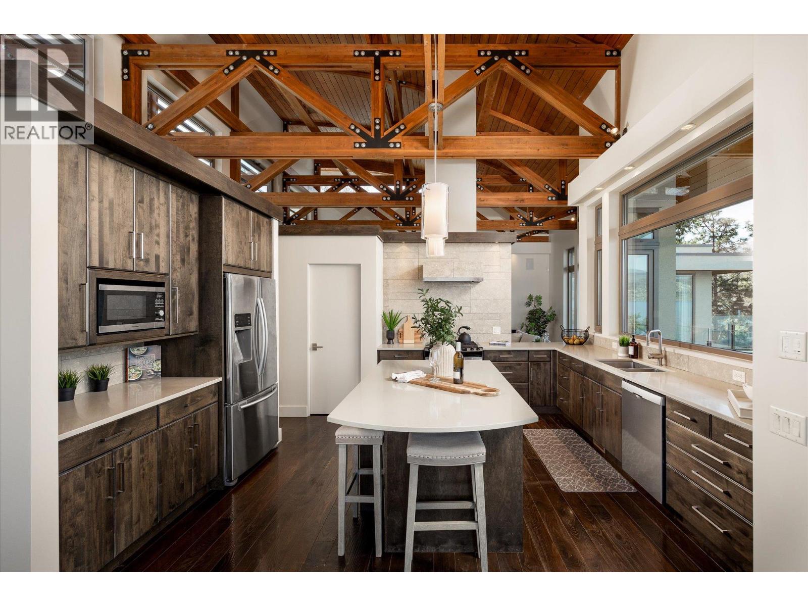 5560 Lakeshore Road, Kelowna, British Columbia  V1W 4J4 - Photo 19 - 10373964