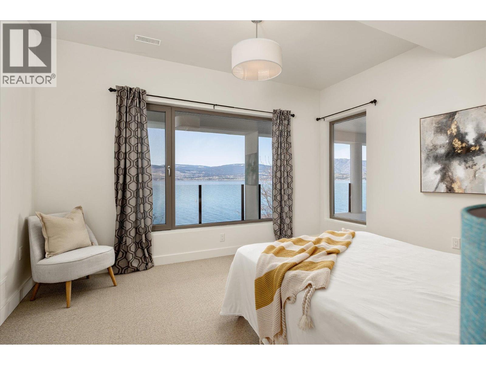 5560 Lakeshore Road, Kelowna, British Columbia  V1W 4J4 - Photo 47 - 10373964