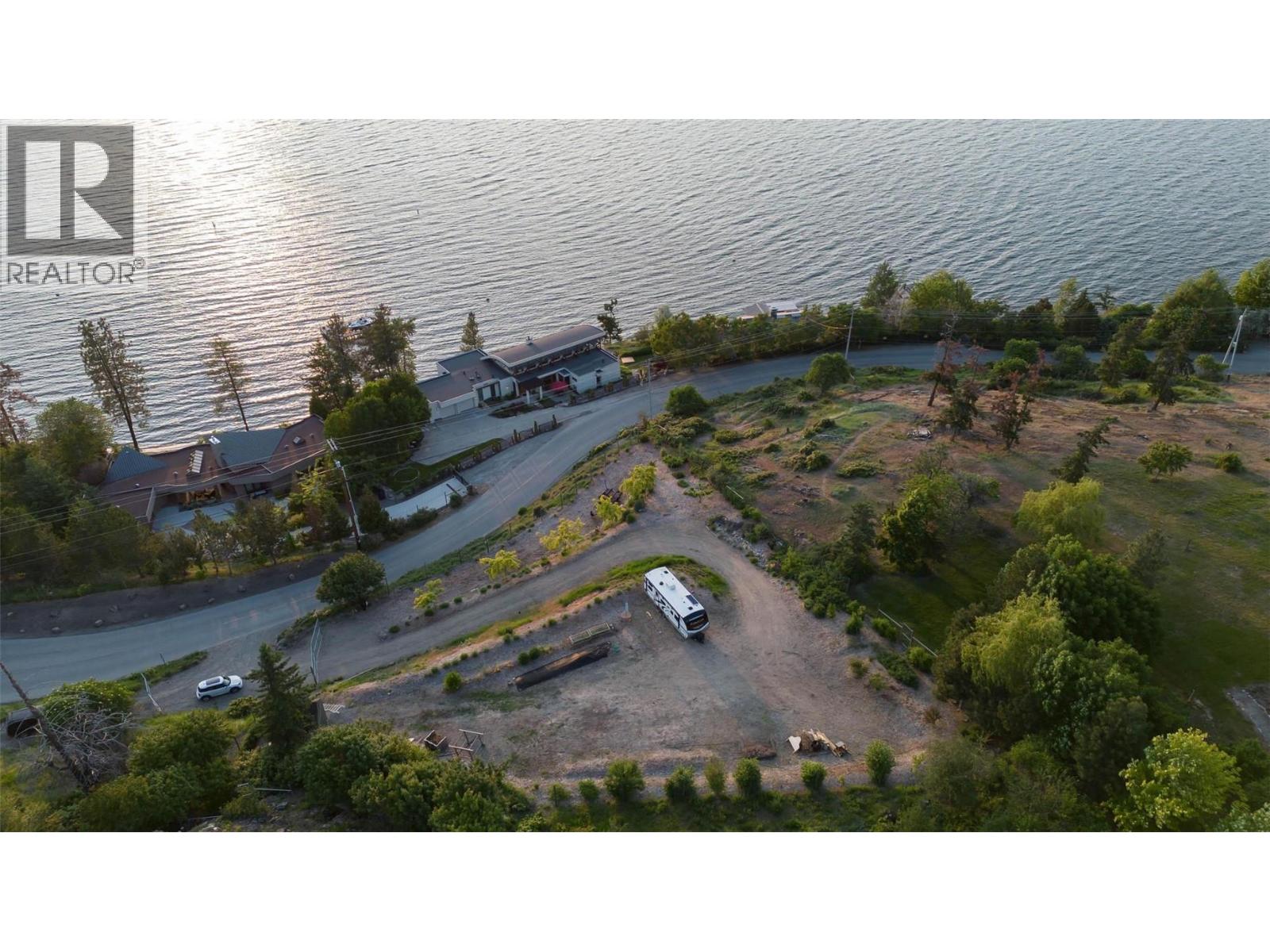 5560 Lakeshore Road, Kelowna, British Columbia  V1W 4J4 - Photo 65 - 10373964
