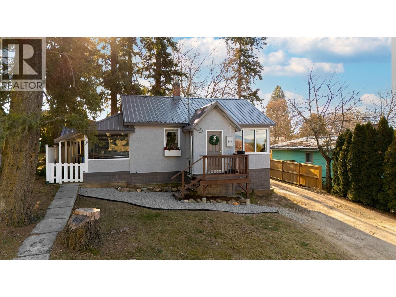 809 SCOTT Street, creston, British Columbia