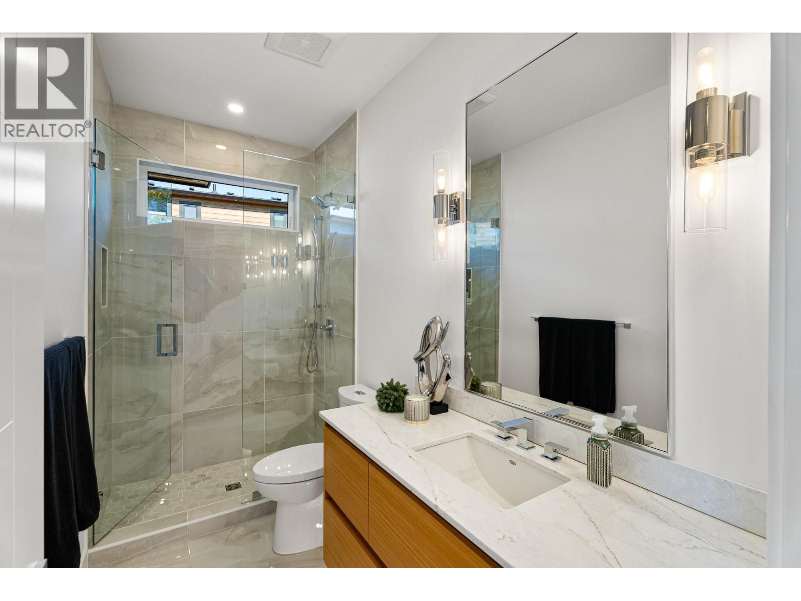 338 Rue Cheval Noir, Kamloops, British Columbia  V1S 0G2 - Photo 21 - 10374105