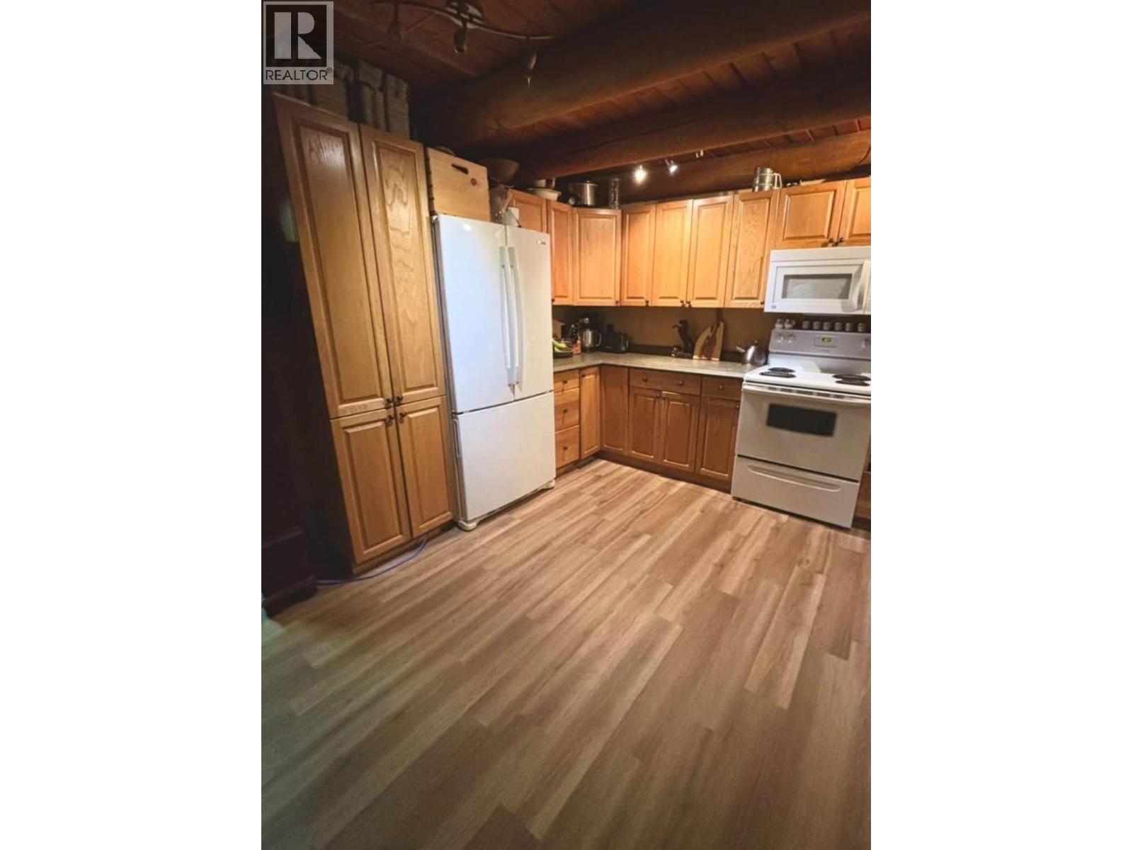 4312 245 Road, Dawson Creek, British Columbia  V0C 1N0 - Photo 3 - 10373909