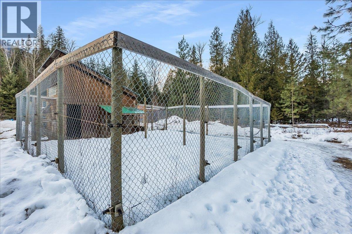 4453 Passmore Upper Road, Passmore, British Columbia  V0G 2J0 - Photo 52 - 10373819