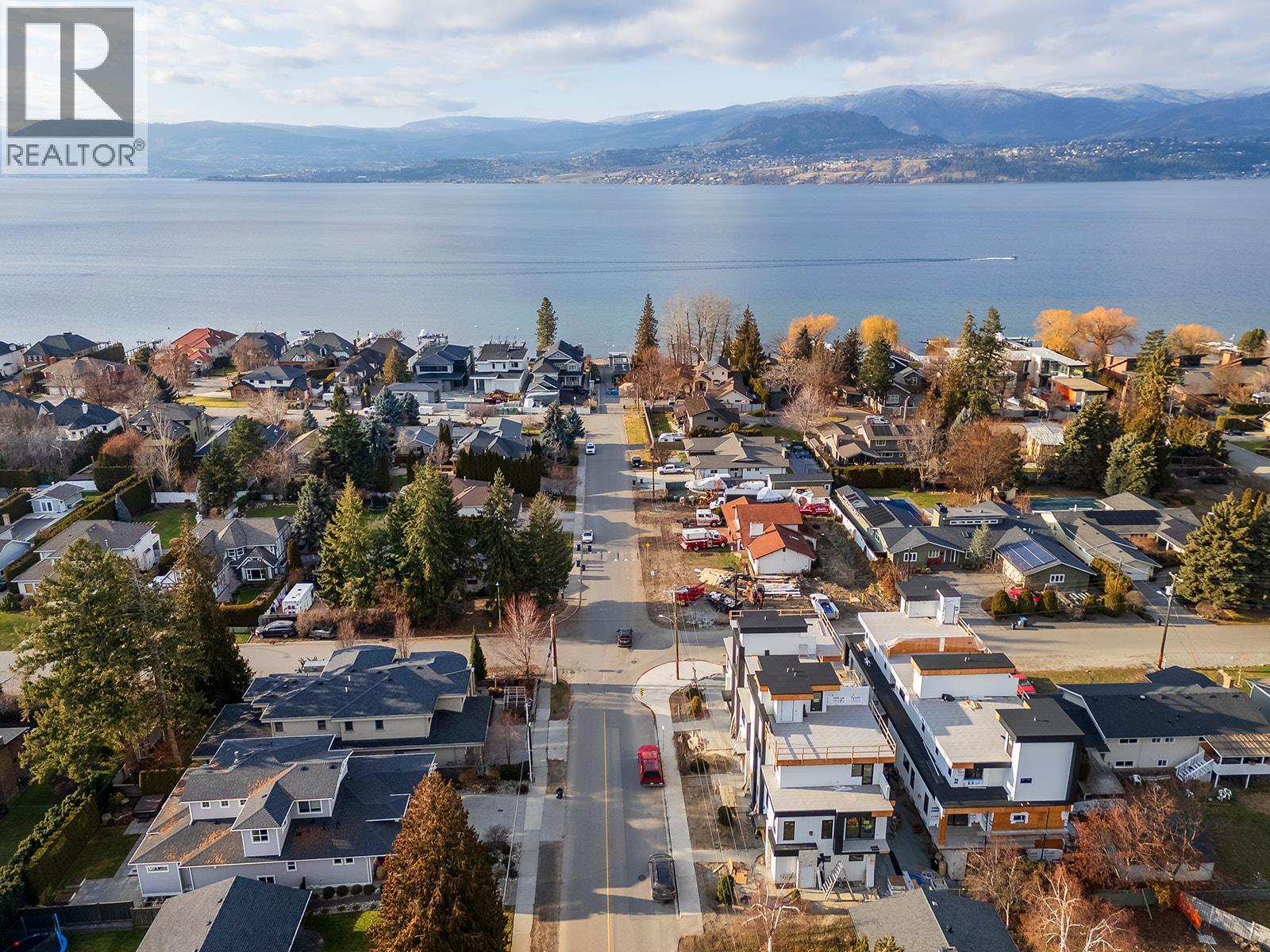 4499 Walker Road, Kelowna, British Columbia  V1W 1G8 - Photo 20 - 10374035