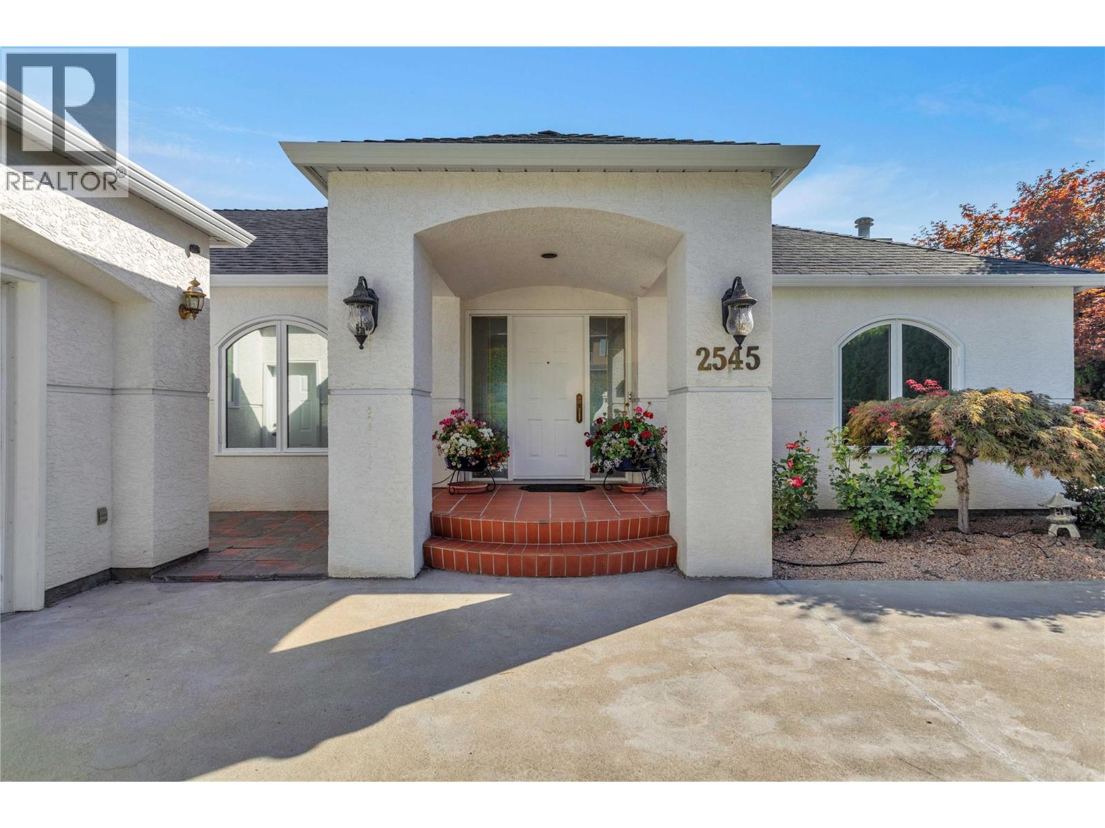 2545 Campbell Road, west kelowna, British Columbia