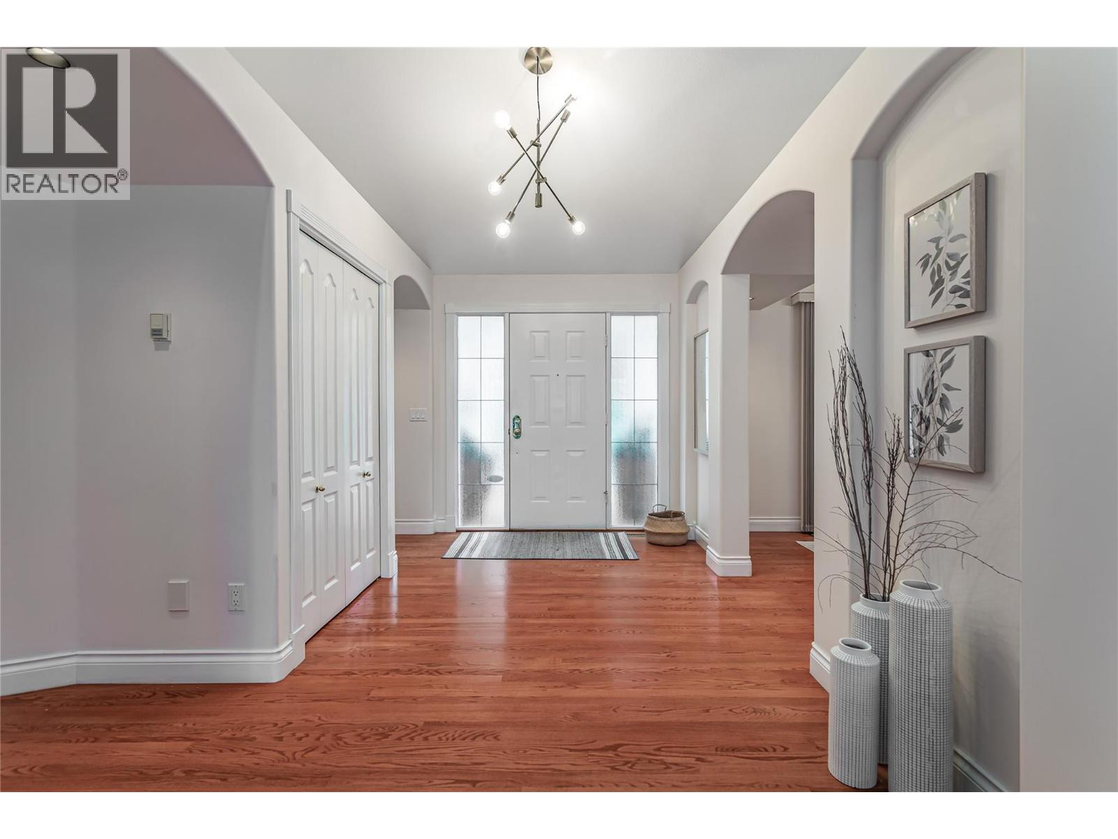 2545 Campbell Road, West Kelowna, British Columbia  V1Z 1S9 - Photo 3 - 10374123