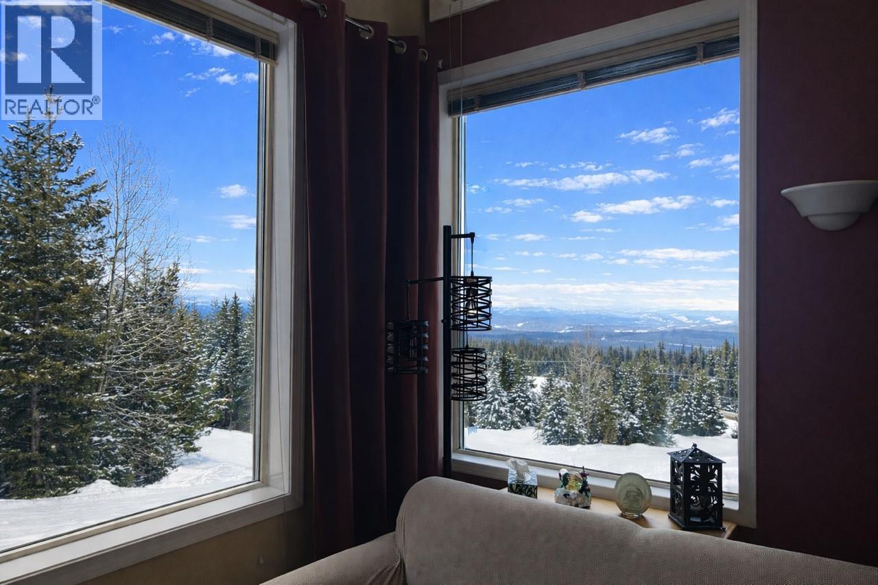 4940 Snowpines Road Unit# B, big white, British Columbia