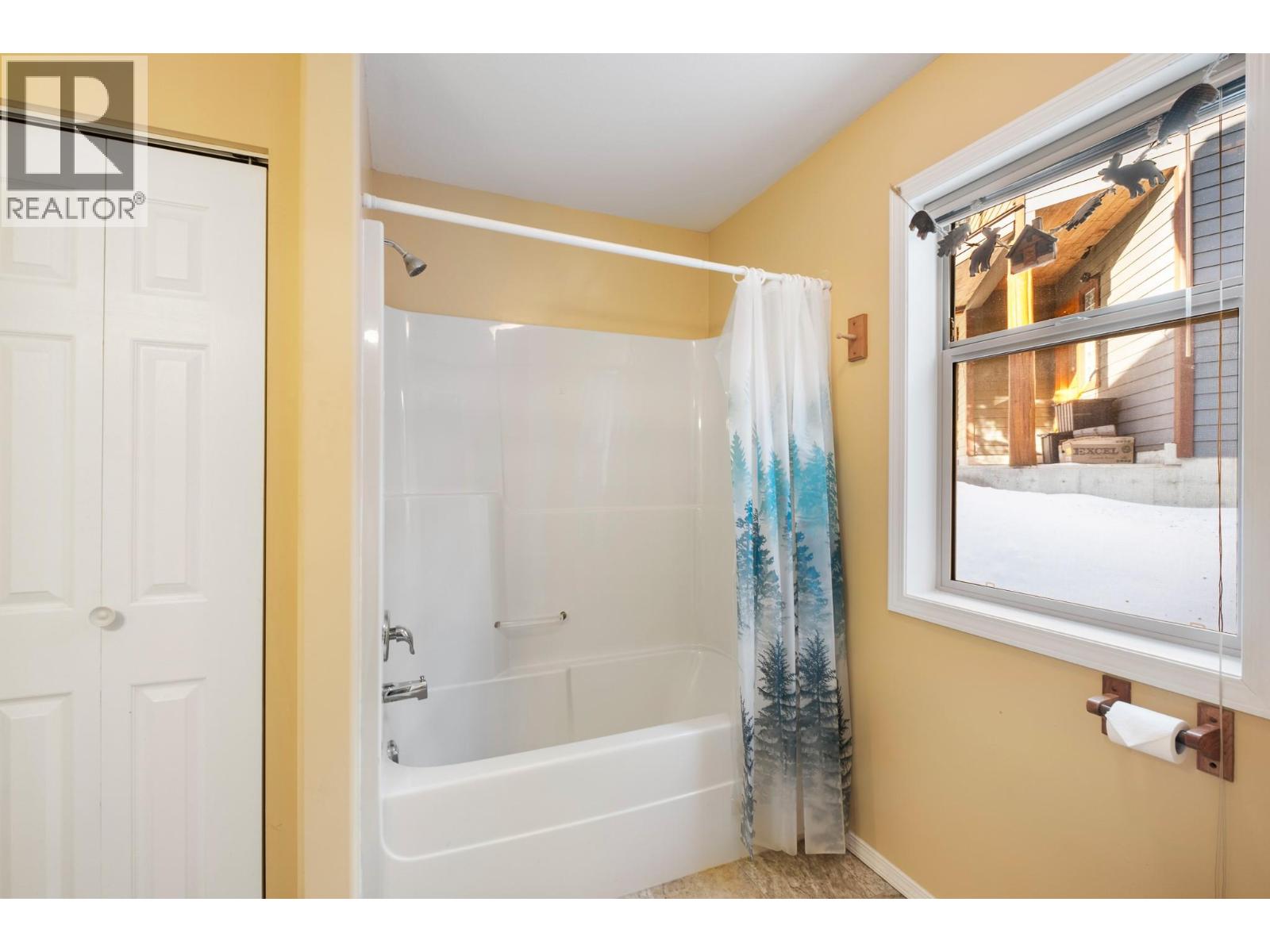 4940 Snowpines Road Unit# B, Big White, British Columbia  V0H 0H0 - Photo 21 - 10373112