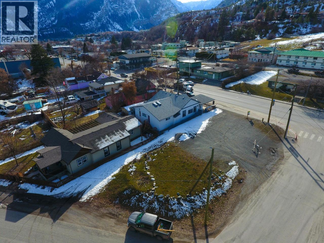 818 Main Street, Lillooet, British Columbia  V0K 1V0 - Photo 16 - 10374166