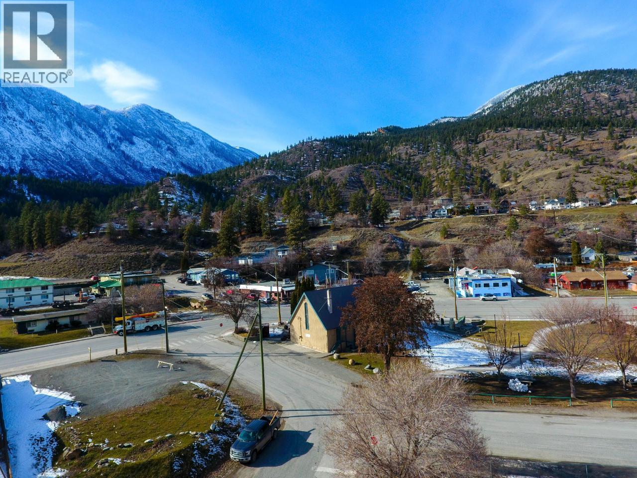 818 Main Street, Lillooet, British Columbia  V0K 1V0 - Photo 3 - 10374166