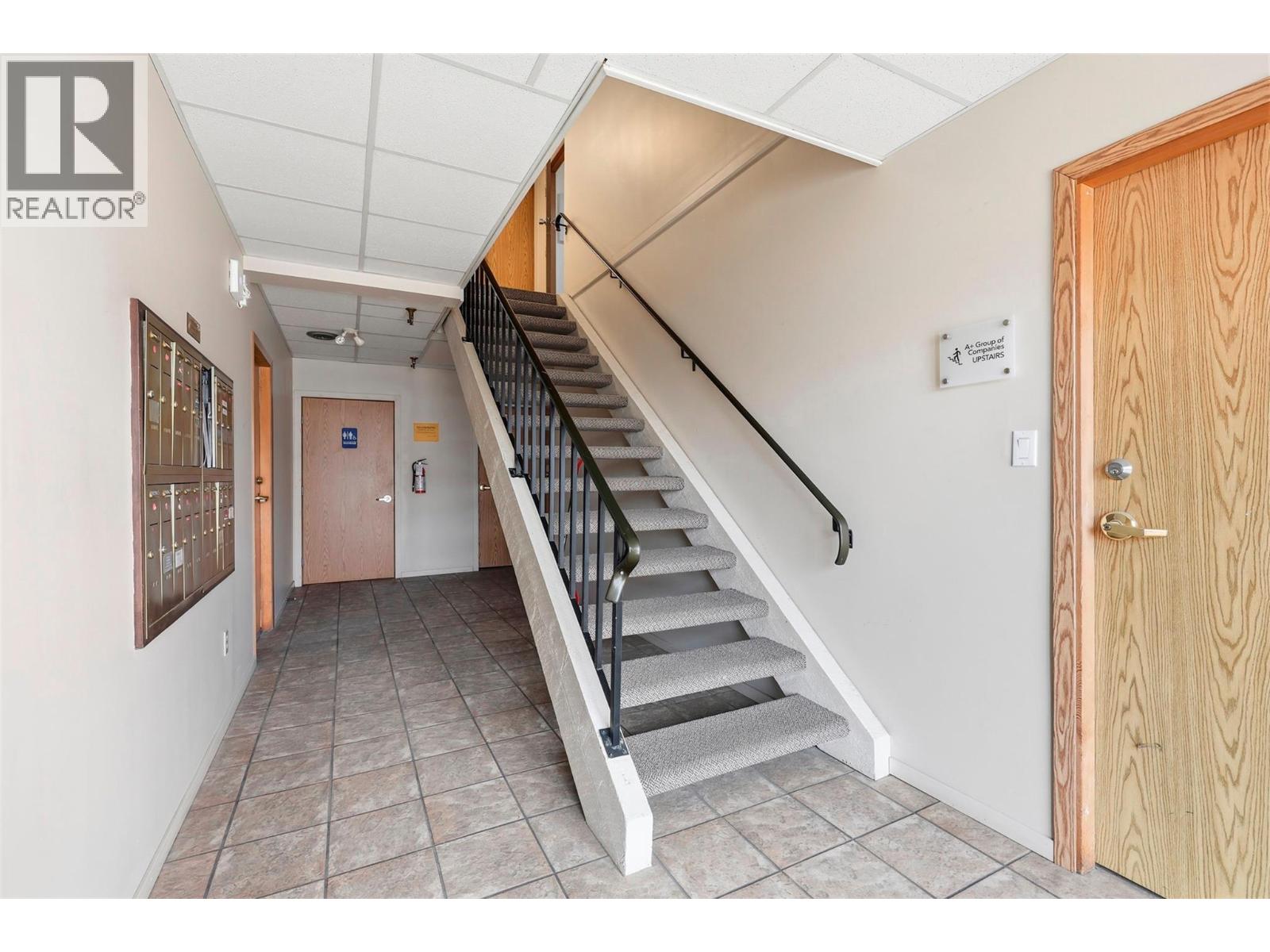 1139 12th Street Unit# 201, Kamloops, British Columbia  V2B 7Z2 - Photo 4 - 10374208
