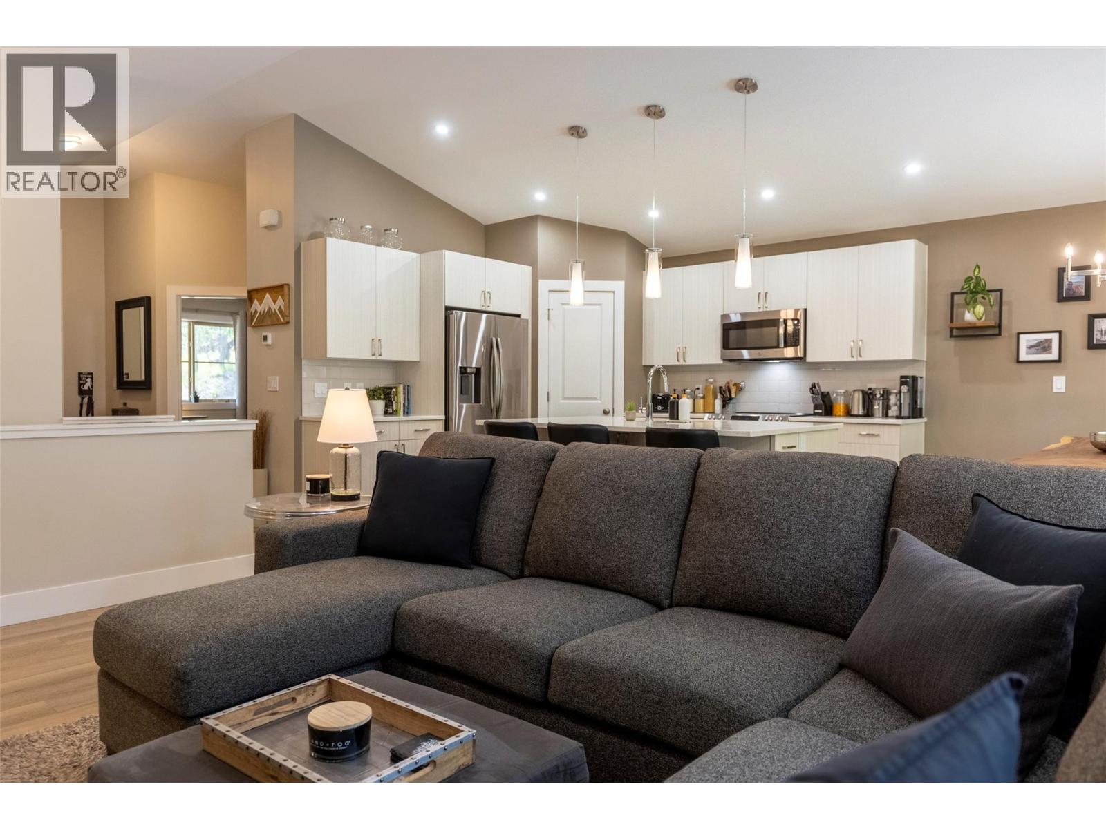6347 Osprey Landing Court, Wardner, British Columbia  V0B 2J0 - Photo 13 - 10374118