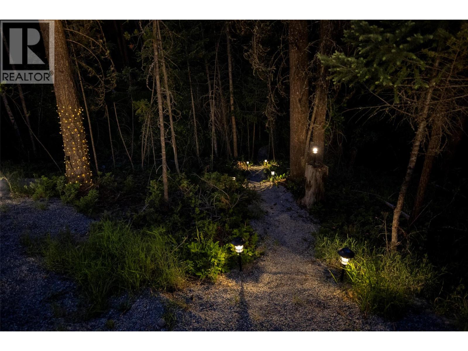 6347 Osprey Landing Court, Wardner, British Columbia  V0B 2J0 - Photo 65 - 10374118