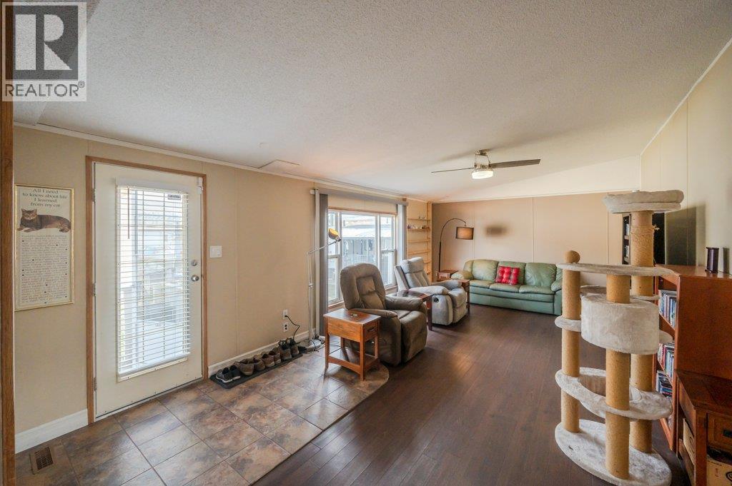 5617 Highway 97, Oliver, British Columbia  V0H 1T9 - Photo 4 - 10373144