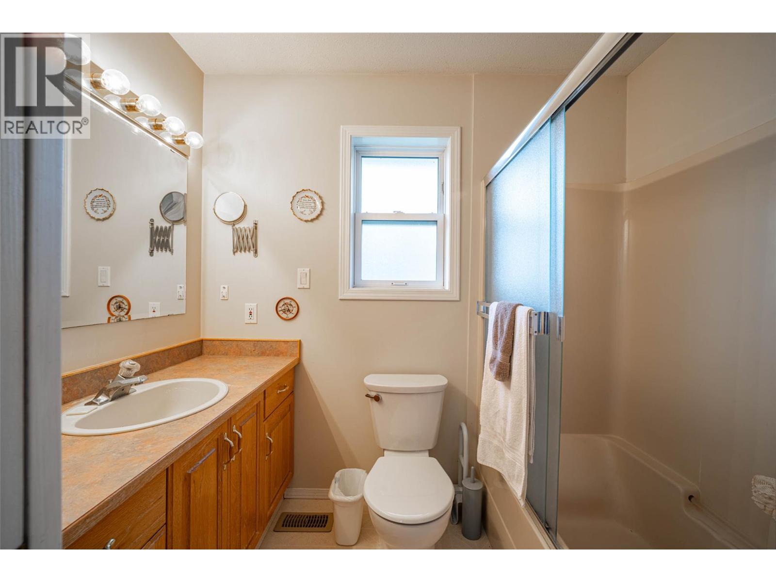 205 Ashnola Road, Keremeos, British Columbia  V0X 1N1 - Photo 17 - 10374189
