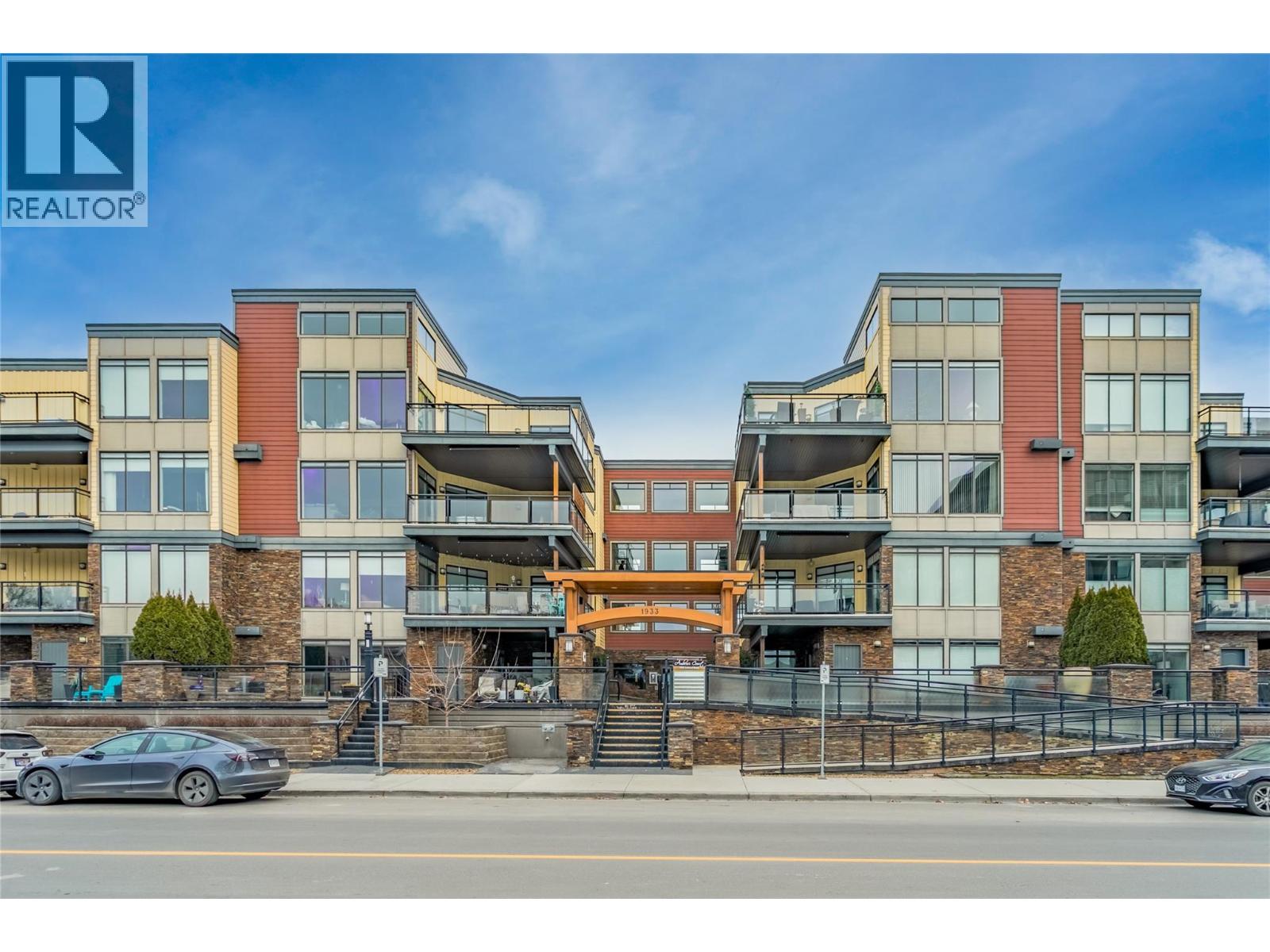 1933 Ambrosi Road Unit# 311, kelowna, British Columbia