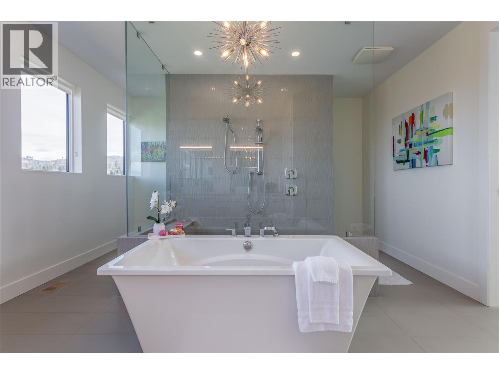 1648 Fawn Run Drive, Kelowna, British Columbia  V1W 5M8 - Photo 47 - 10373619