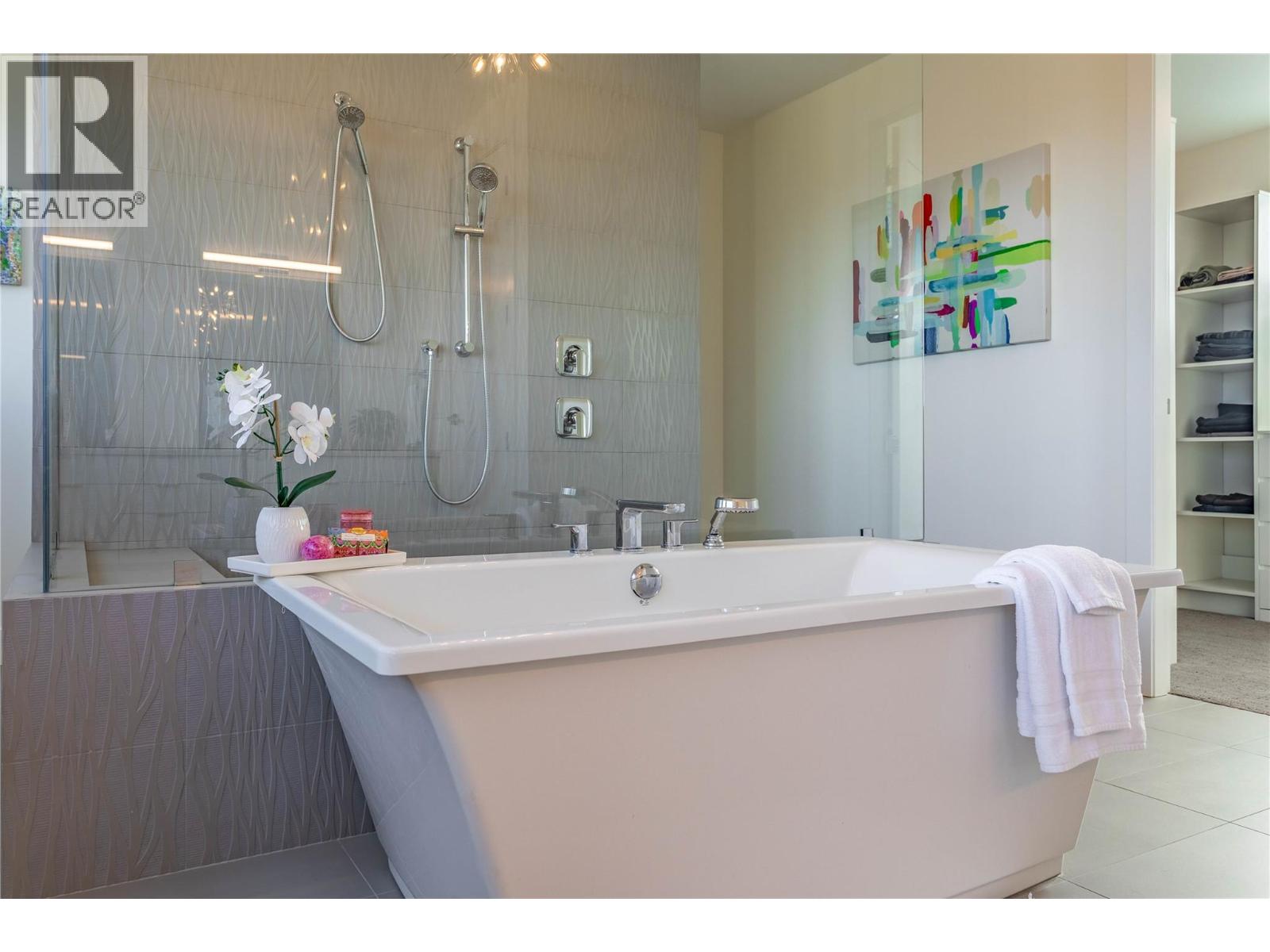 1648 Fawn Run Drive, Kelowna, British Columbia  V1W 5M8 - Photo 51 - 10373619