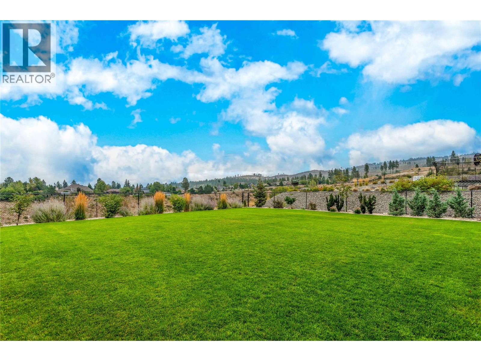 1648 Fawn Run Drive, Kelowna, British Columbia  V1W 5M8 - Photo 75 - 10373619
