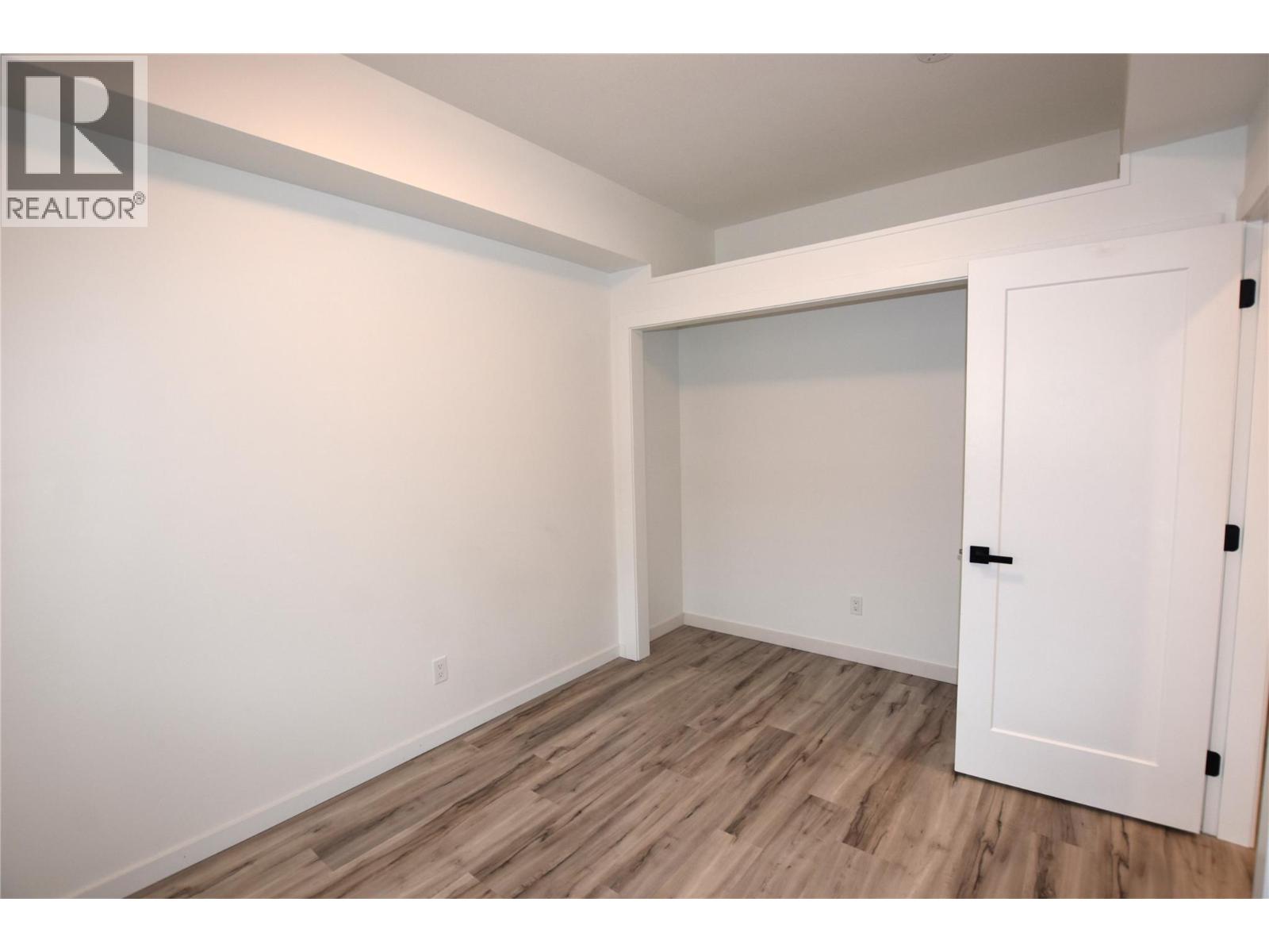 592 Nighthawk Avenue, Vernon, British Columbia  V1H 2A1 - Photo 26 - 10374167