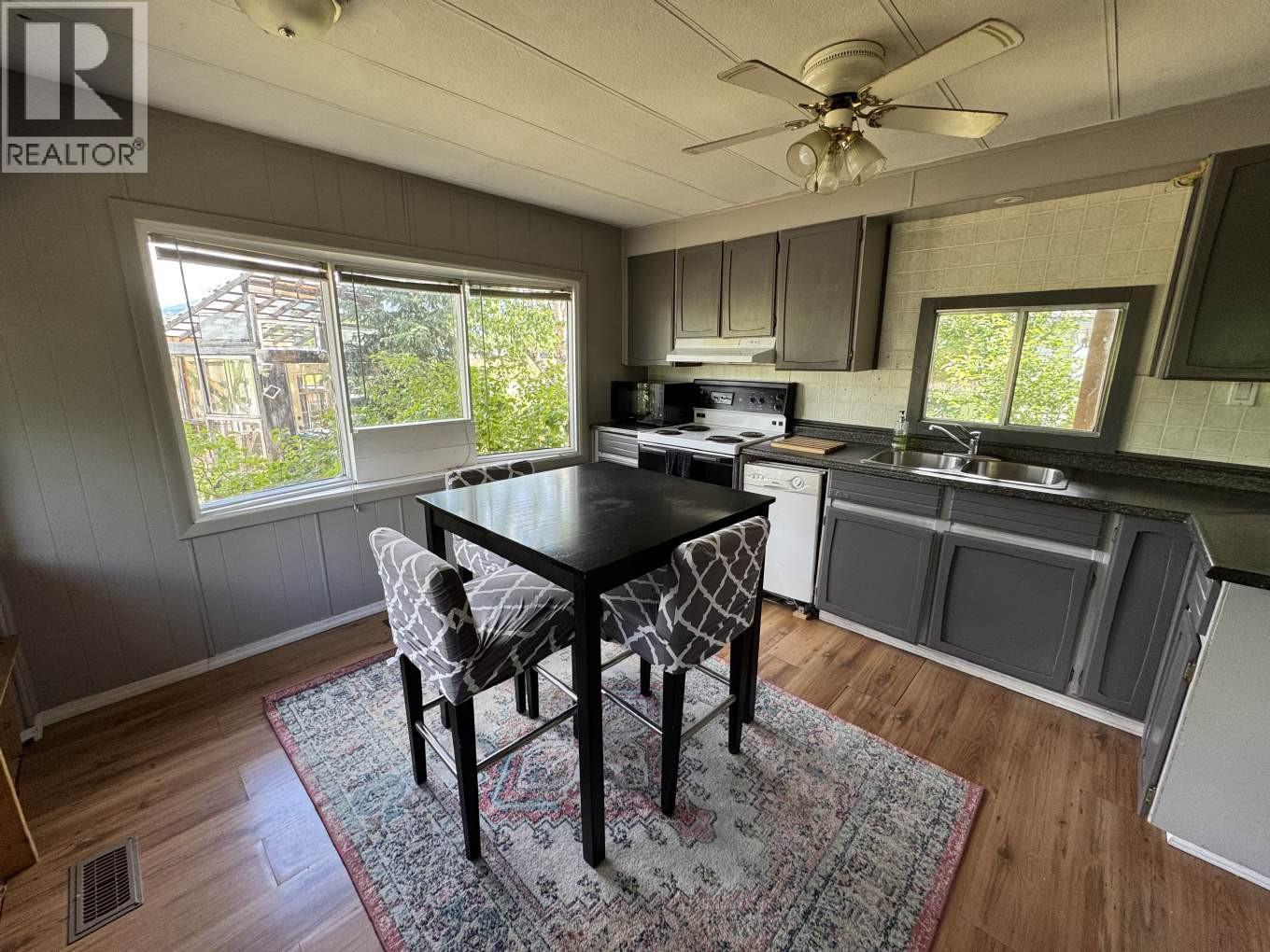 5922 Stewart Street, Blue River, British Columbia  V0J 1J0 - Photo 14 - 10374146