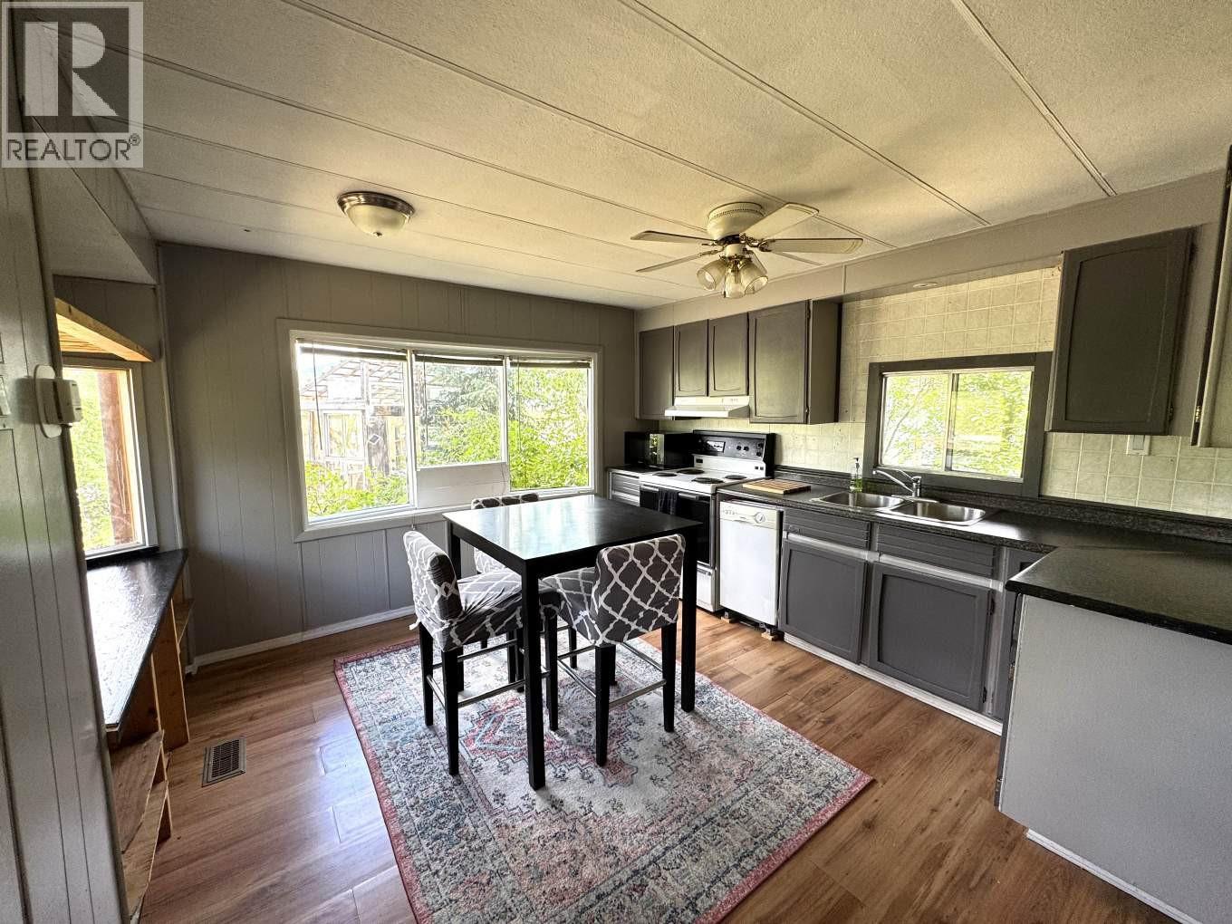 5922 Stewart Street, Blue River, British Columbia  V0J 1J0 - Photo 15 - 10374146