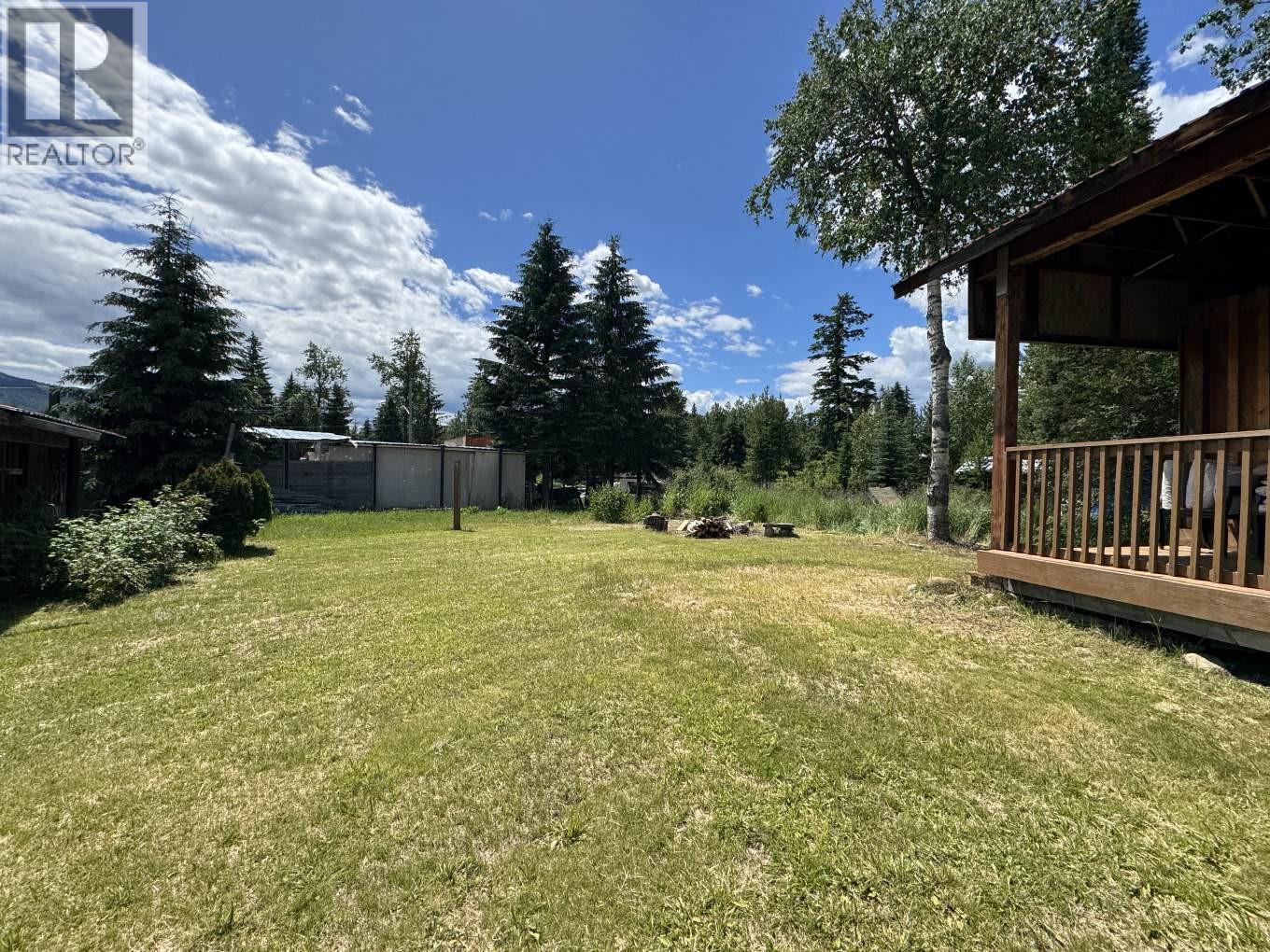 5922 Stewart Street, Blue River, British Columbia  V0J 1J0 - Photo 6 - 10374146