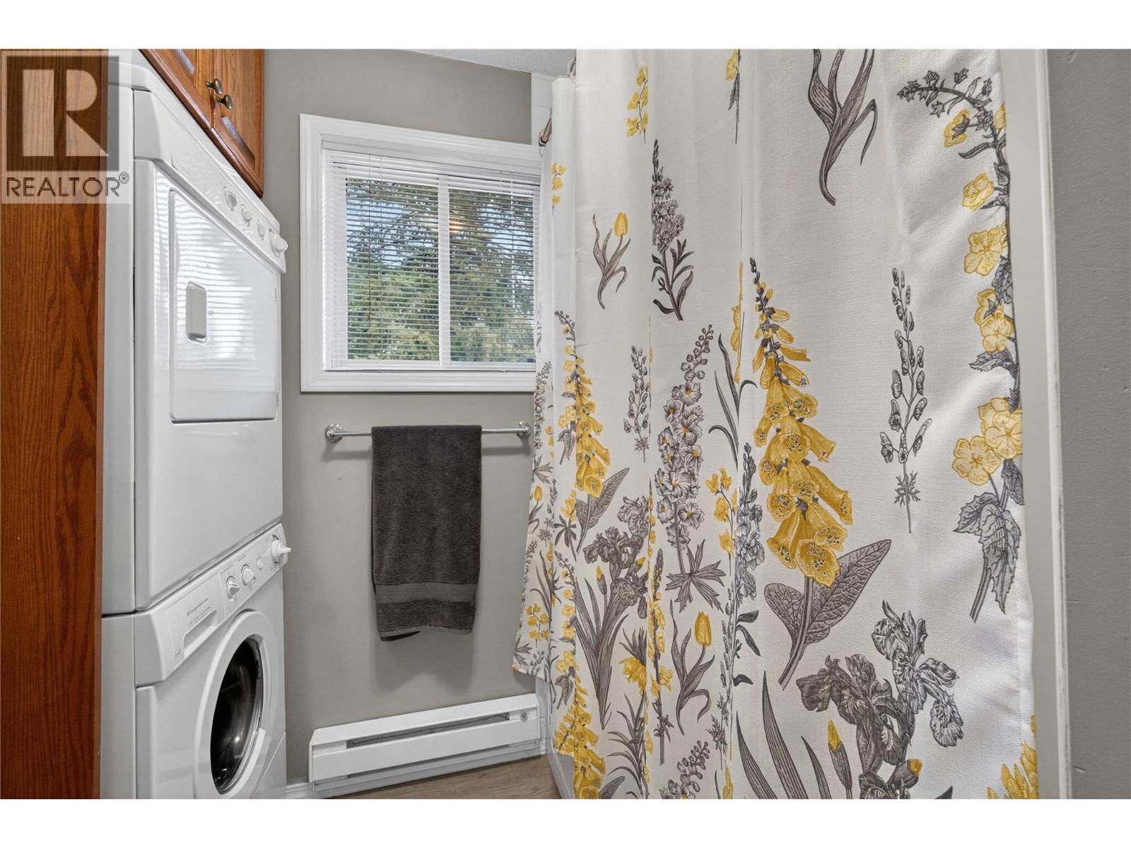 206 Falcon Avenue, Vernon, British Columbia  V1H 2A1 - Photo 11 - 10374278