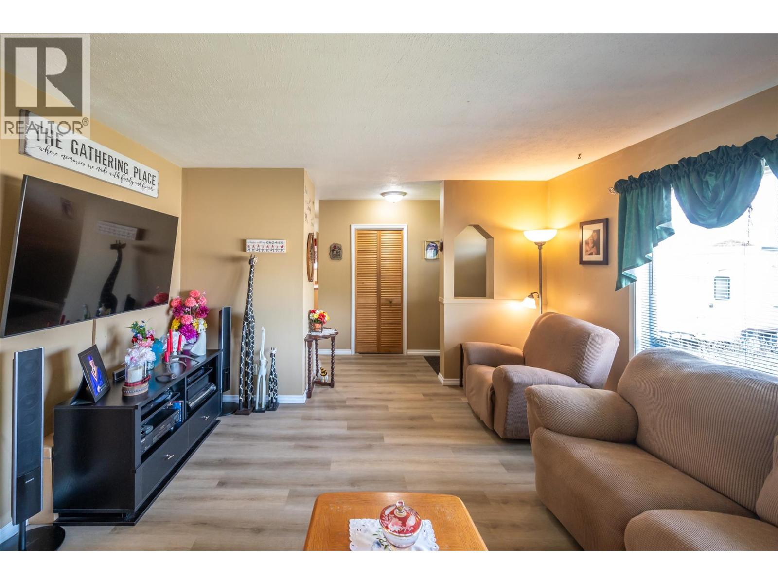 238 Huth Avenue, Penticton, British Columbia  V2A 3A2 - Photo 11 - 10374046