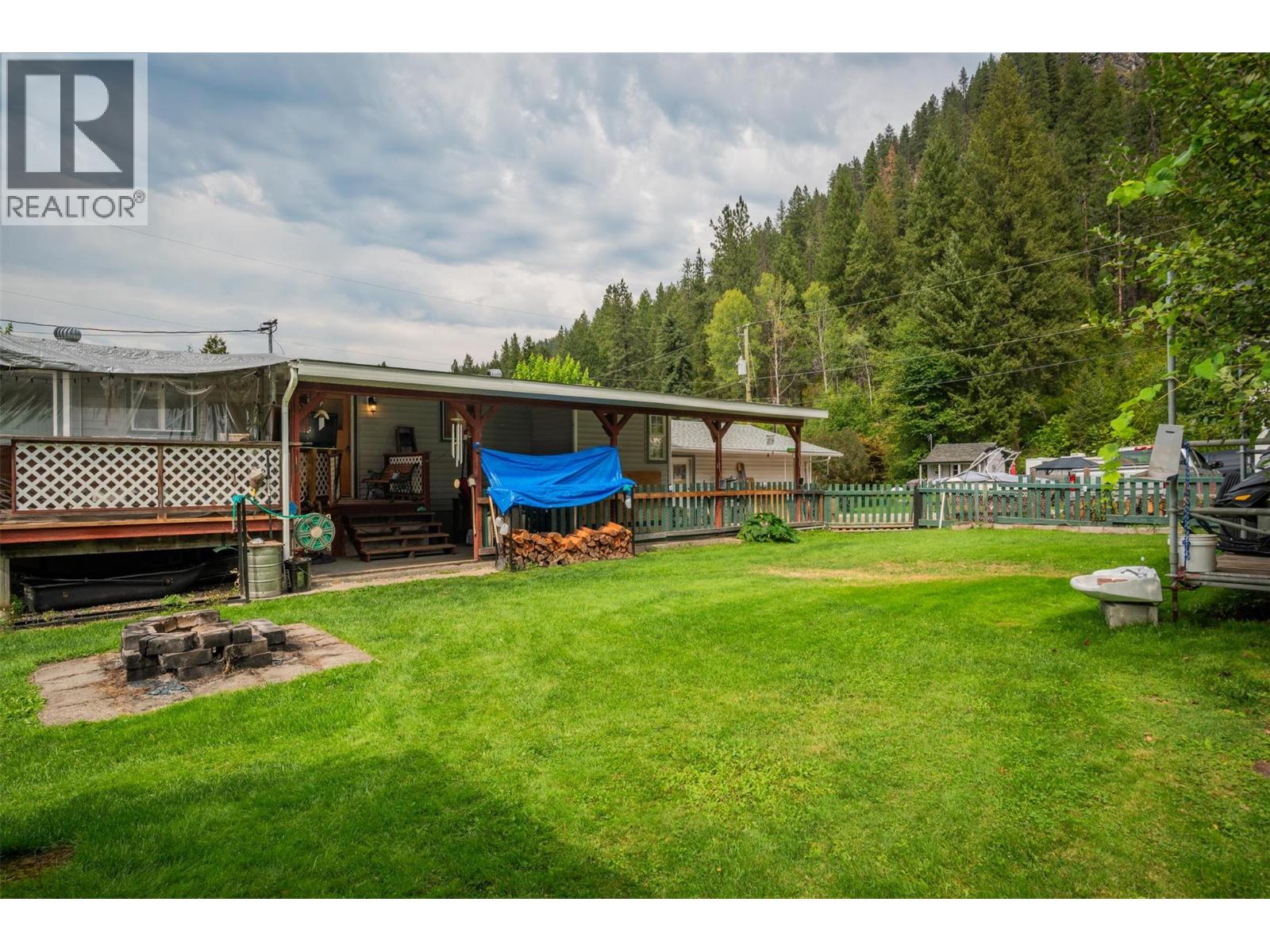 1664 Maida Road, Christina Lake, British Columbia  V0H 1E3 - Photo 36 - 10374273