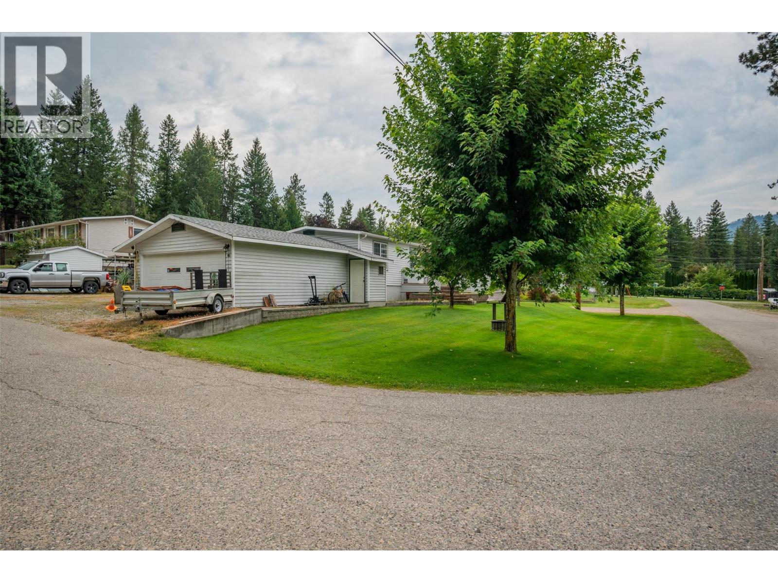 1664 Maida Road, Christina Lake, British Columbia  V0H 1E3 - Photo 44 - 10374273