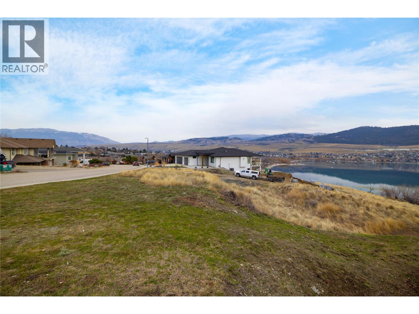 7145 Lakeridge Drive, Vernon, British Columbia  V1H 1Y2 - Photo 5 - 10374145