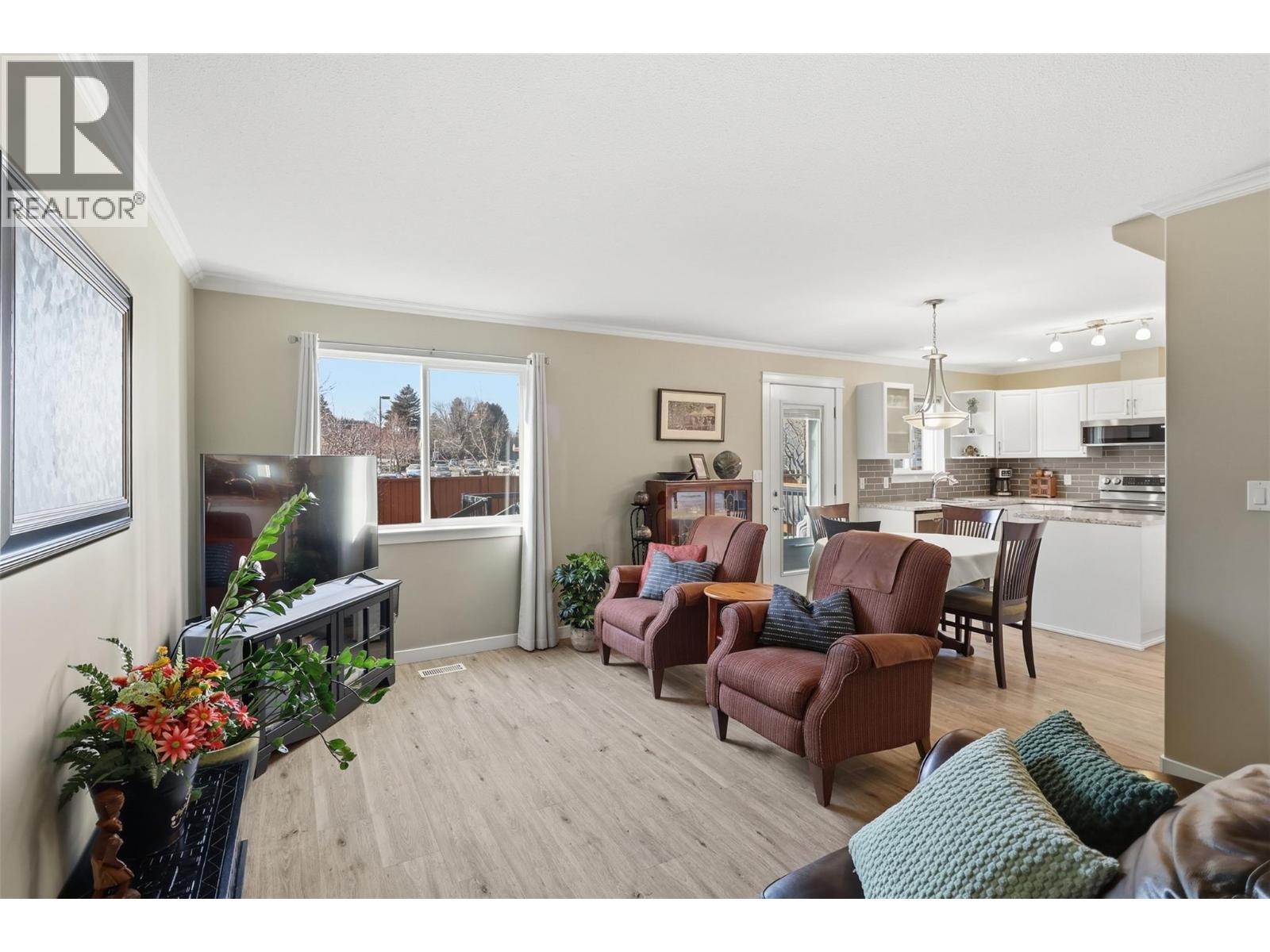 5200 Dallas Drive Unit# 6, Kamloops, British Columbia  V2C 6Y8 - Photo 10 - 10374316