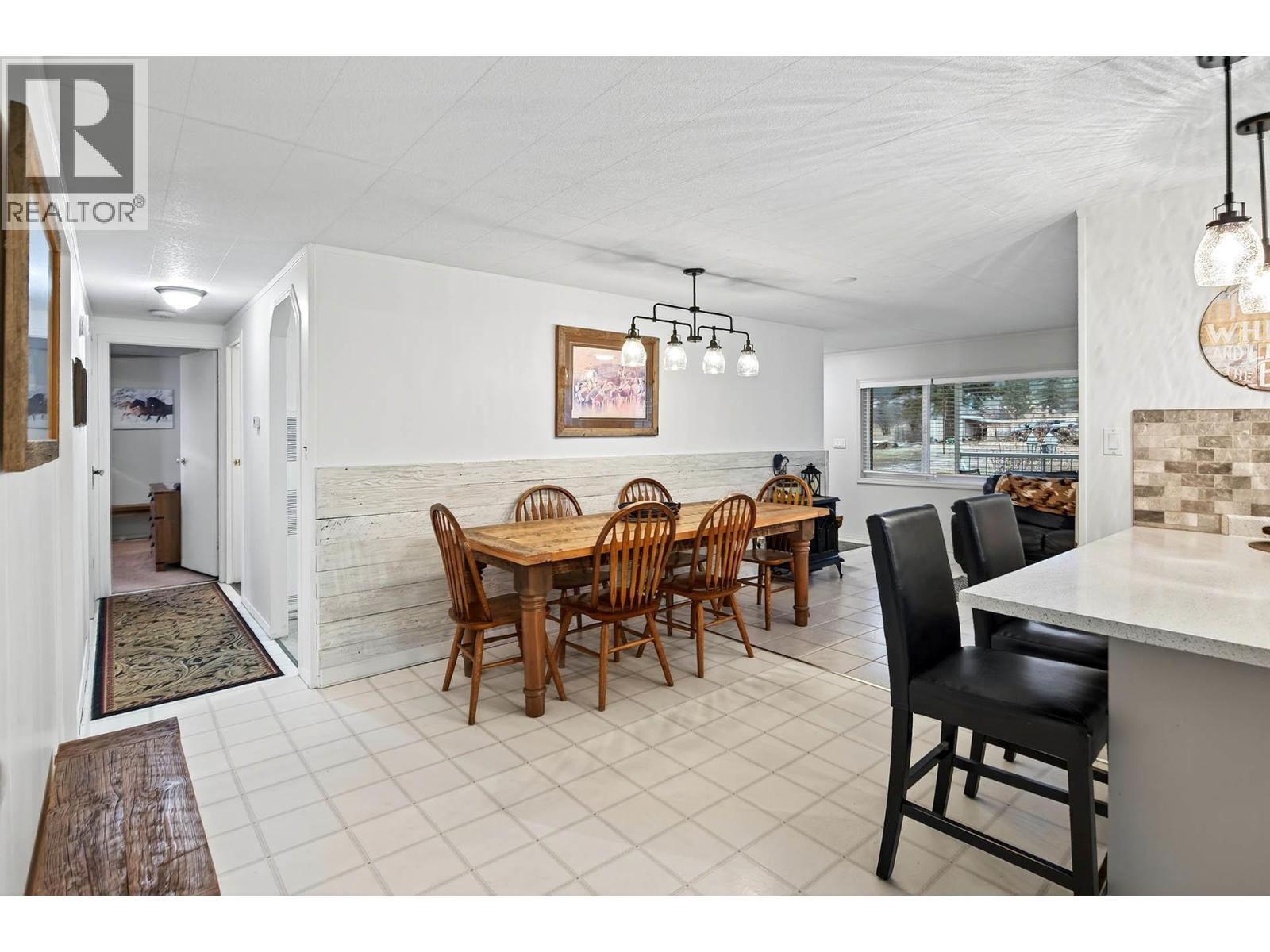 1528 Laveau Road, Kamloops, British Columbia  V0E 2P0 - Photo 13 - 10374061