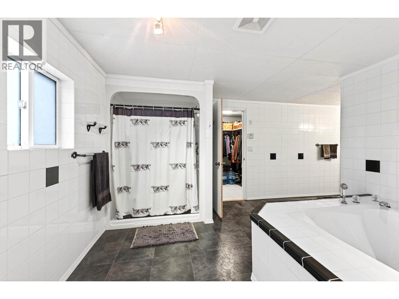 1528 Laveau Road, Kamloops, British Columbia  V0E 2P0 - Photo 20 - 10374061