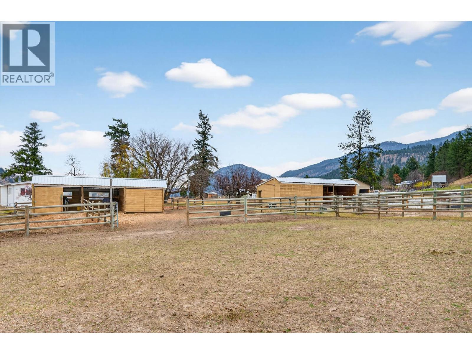1528 Laveau Road, Kamloops, British Columbia  V0E 2P0 - Photo 41 - 10374061