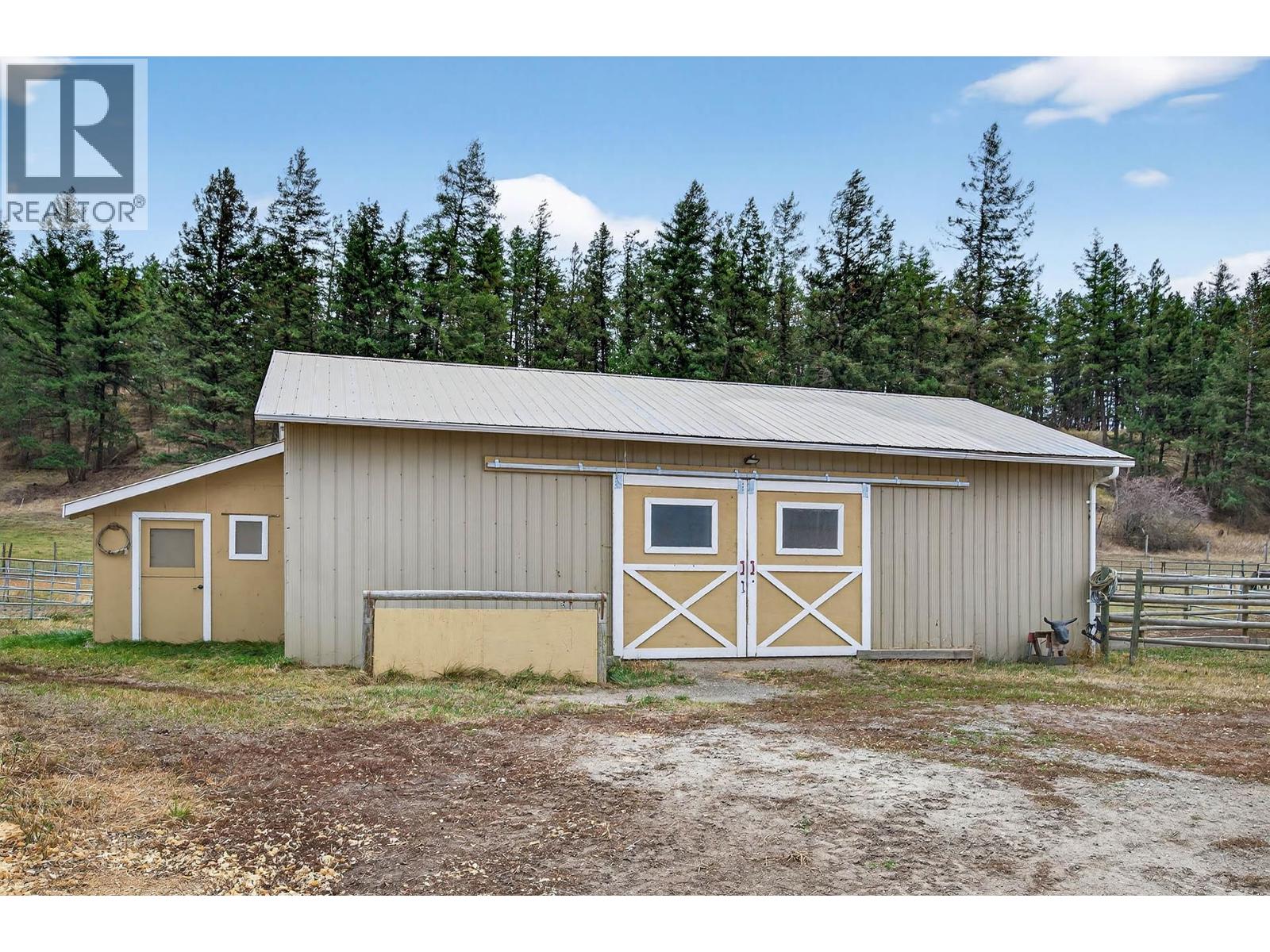 1528 Laveau Road, Kamloops, British Columbia  V0E 2P0 - Photo 47 - 10374061