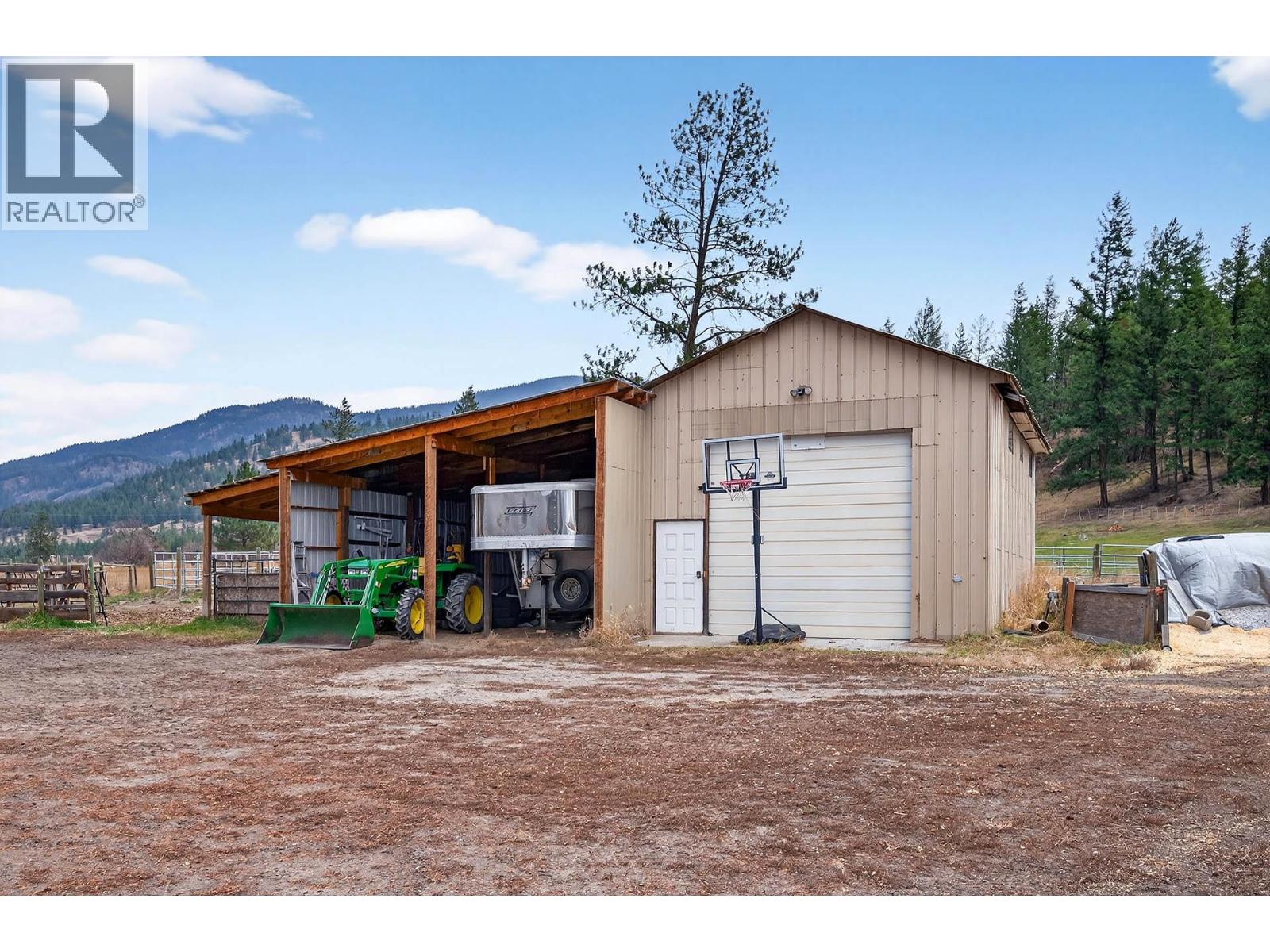 1528 Laveau Road, Kamloops, British Columbia  V0E 2P0 - Photo 51 - 10374061