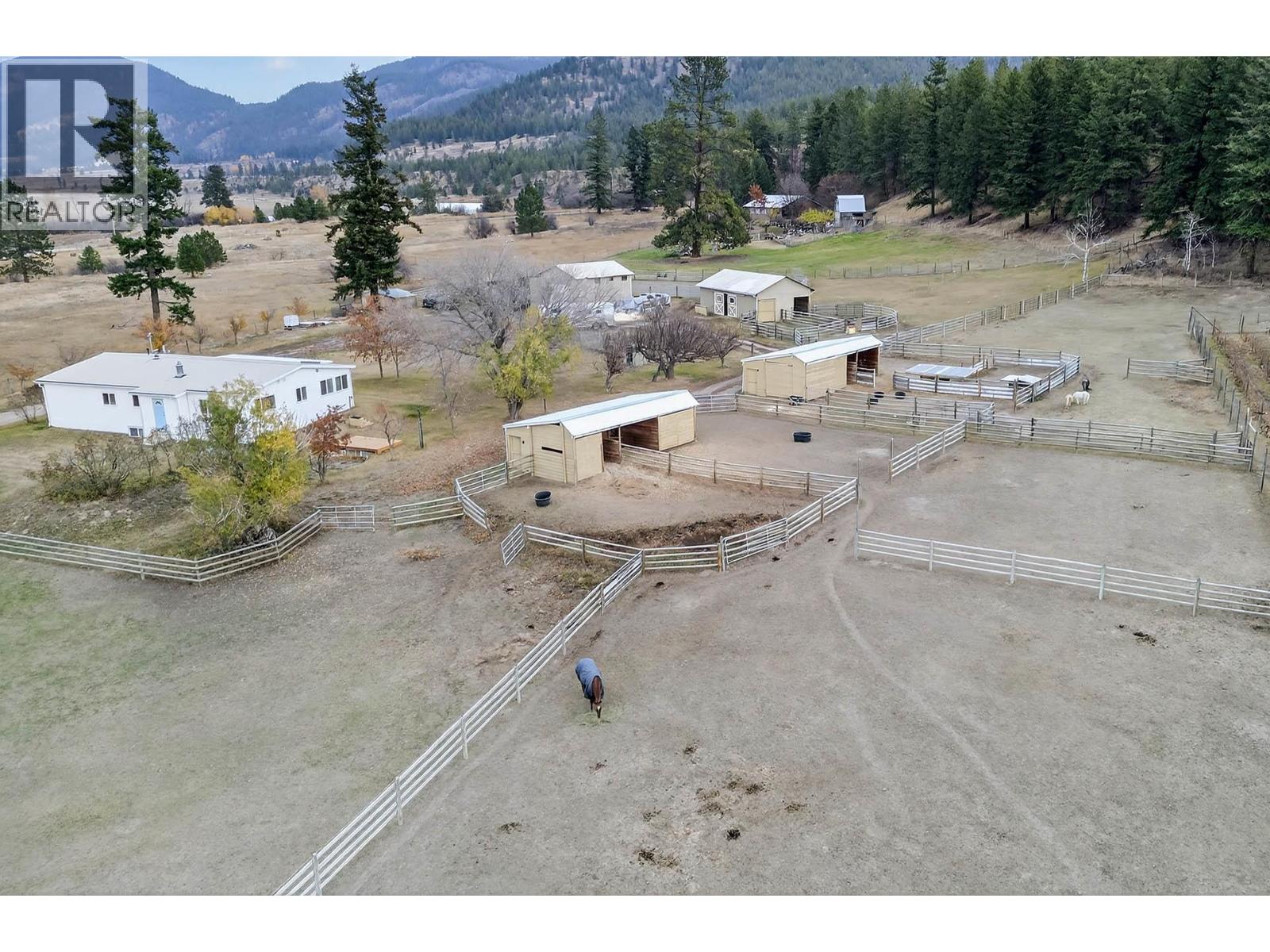 1528 Laveau Road, Kamloops, British Columbia  V0E 2P0 - Photo 64 - 10374061