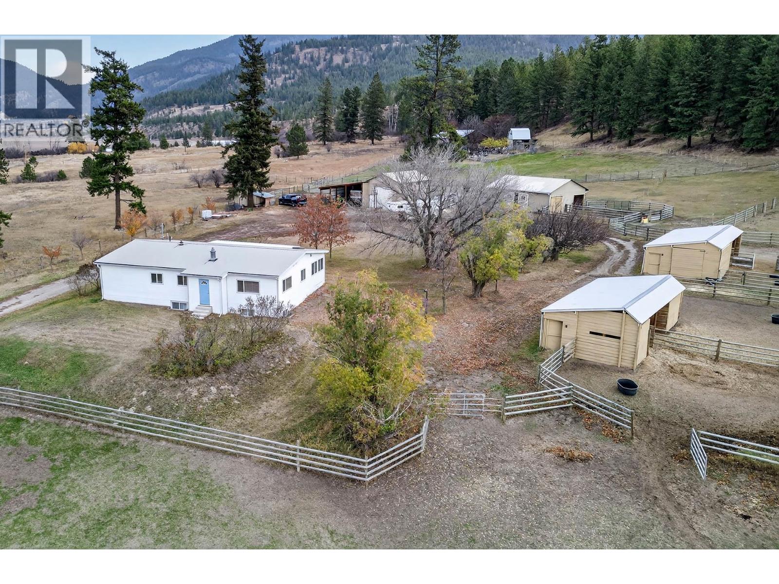 1528 Laveau Road, Kamloops, British Columbia  V0E 2P0 - Photo 65 - 10374061