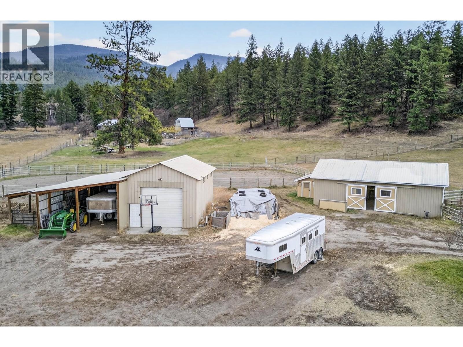 1528 Laveau Road, Kamloops, British Columbia  V0E 2P0 - Photo 68 - 10374061
