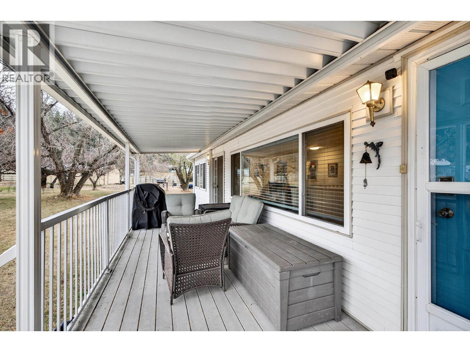 1528 Laveau Road, Kamloops, British Columbia  V0E 2P0 - Photo 7 - 10374061