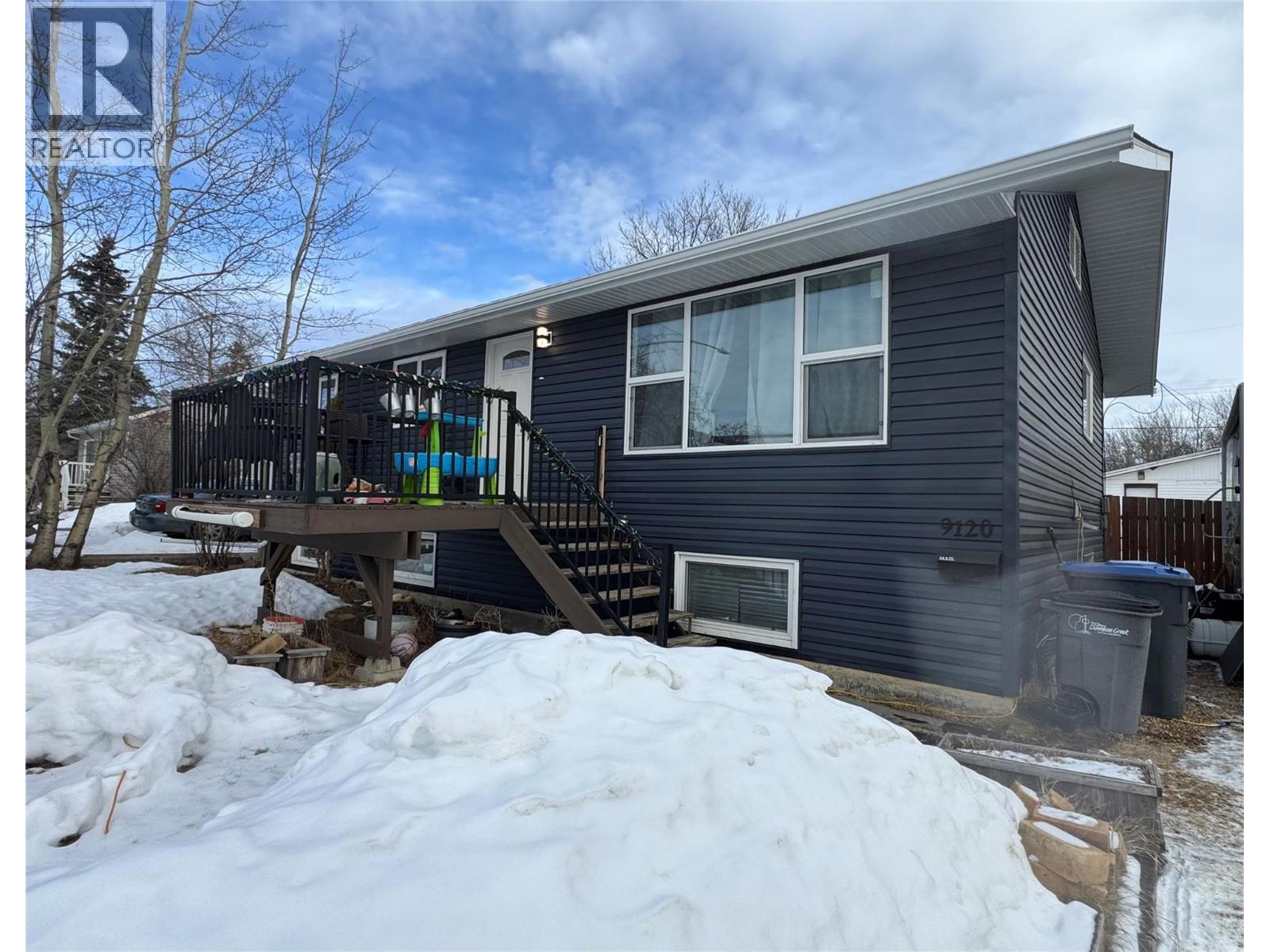 9120 8 Street, dawson creek, British Columbia