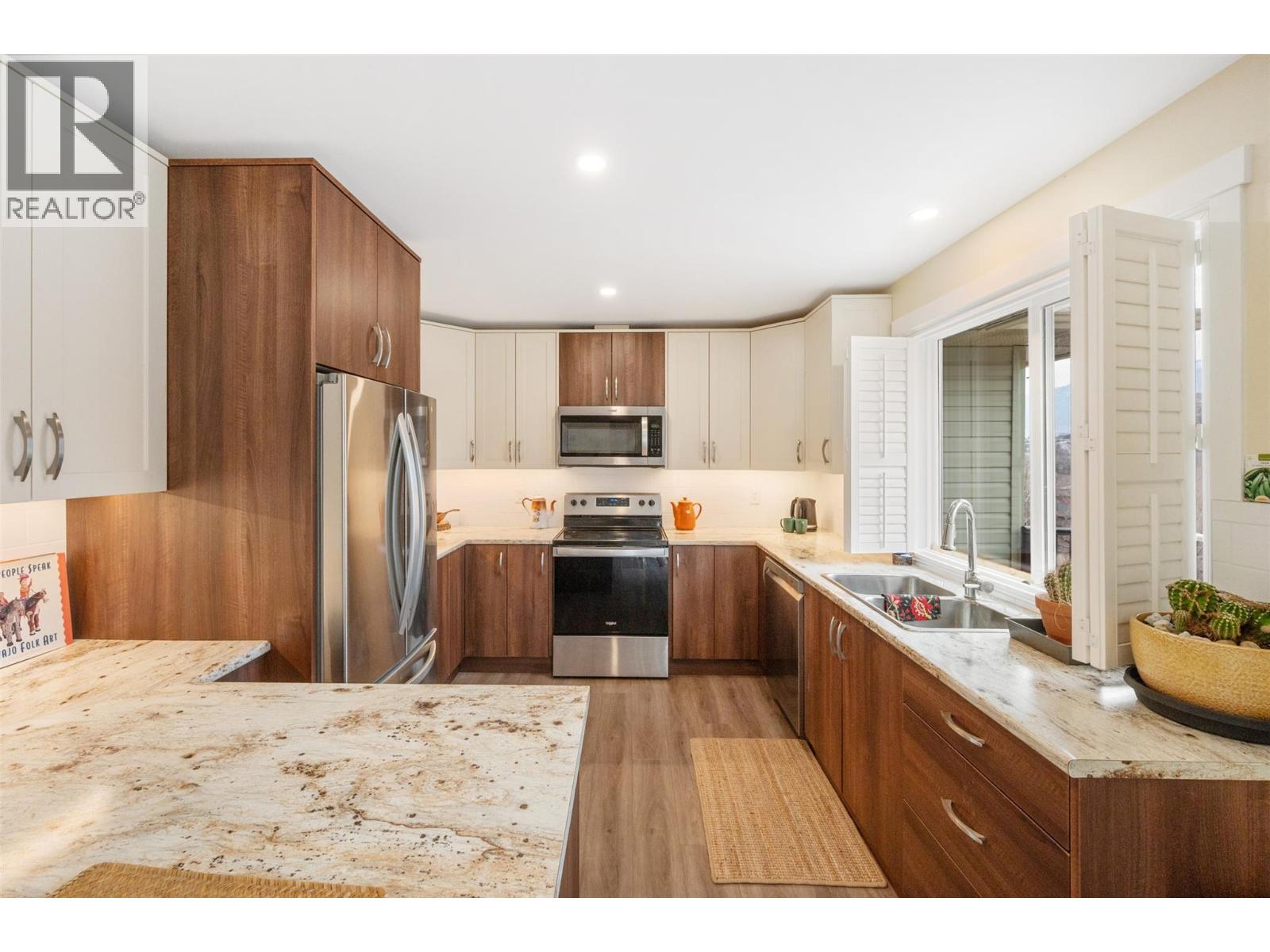 6654 Bellevue Drive, Oliver, British Columbia  V0H 1T4 - Photo 5 - 10374174