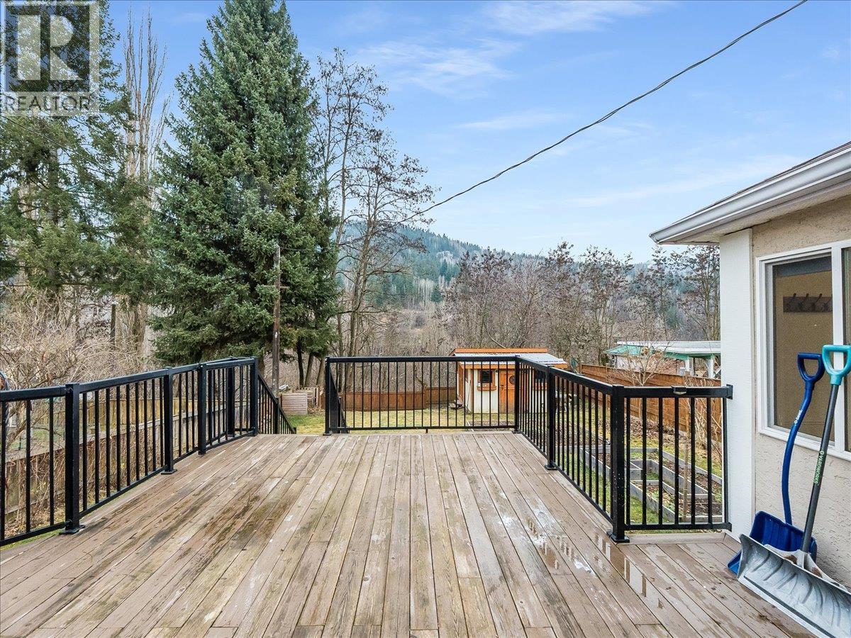 316 Murray Drive, Warfield, British Columbia  V1R 2J4 - Photo 51 - 10374351