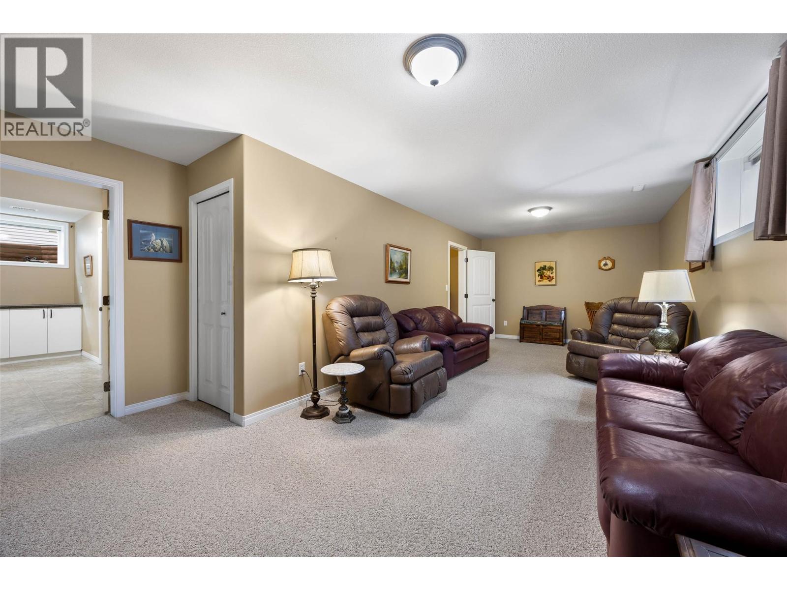 2185 Invermere Place, Kamloops, British Columbia  V2B 0B2 - Photo 18 - 10374232