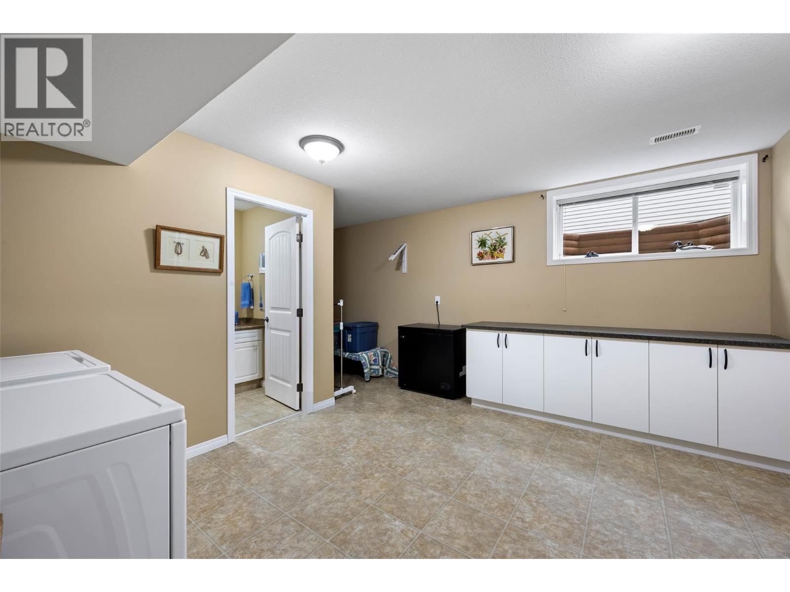 2185 Invermere Place, Kamloops, British Columbia  V2B 0B2 - Photo 21 - 10374232