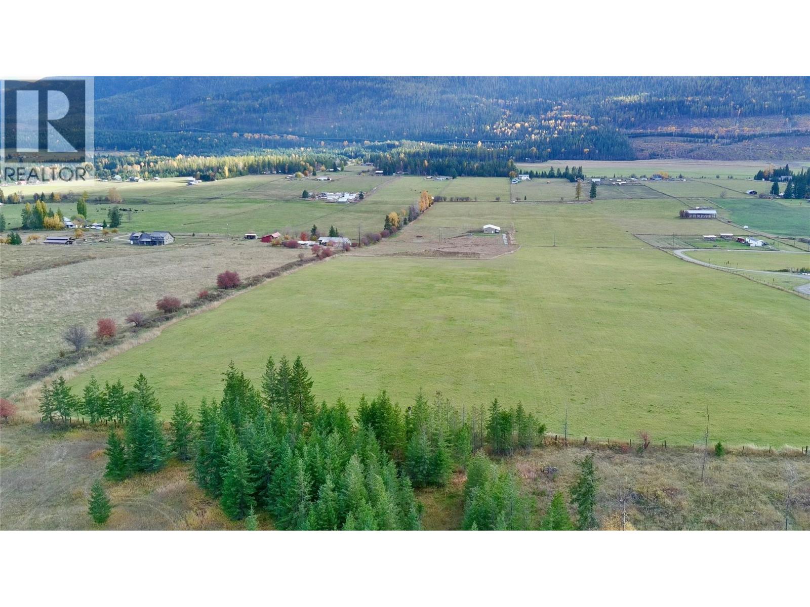 180 Mitchell Road, Cherryville, British Columbia  V0E 2G3 - Photo 6 - 10374230