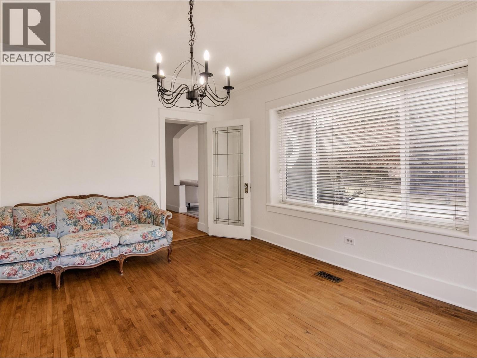 410 Upper Bench Road N, Penticton, British Columbia  V2A 8T4 - Photo 10 - 10374142