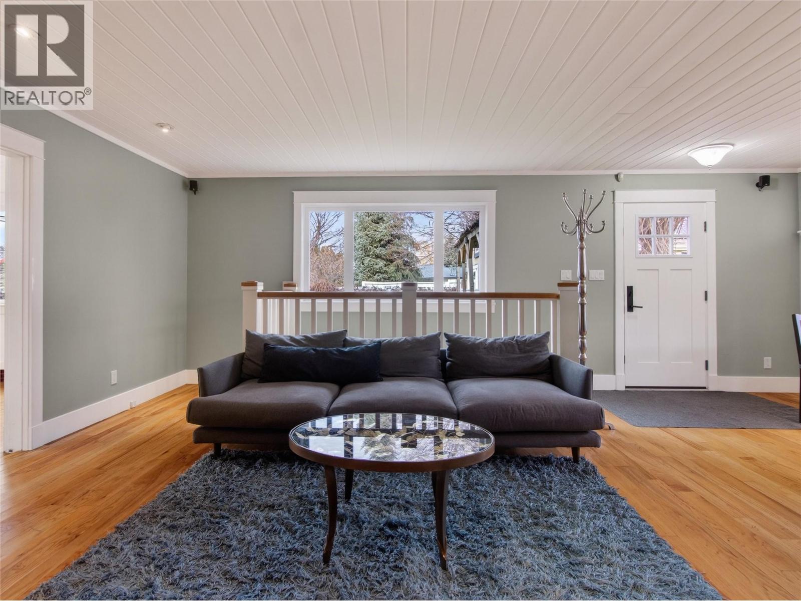 410 Upper Bench Road N, Penticton, British Columbia  V2A 8T4 - Photo 12 - 10374142